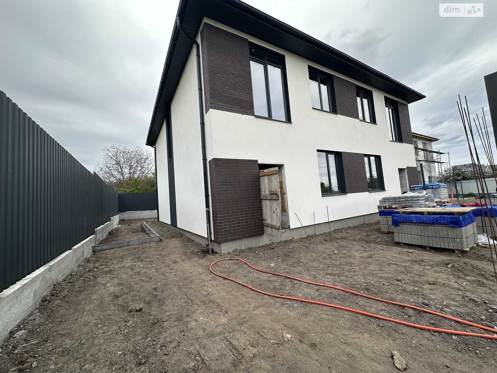 двоповерховий дуплекс, 125 кв. м, піноблок. Продаж у Гостомелі фото 1 двоповерховий дуплекс, 125 кв. м, піноблок. Продаж у Гостомелі фото 1