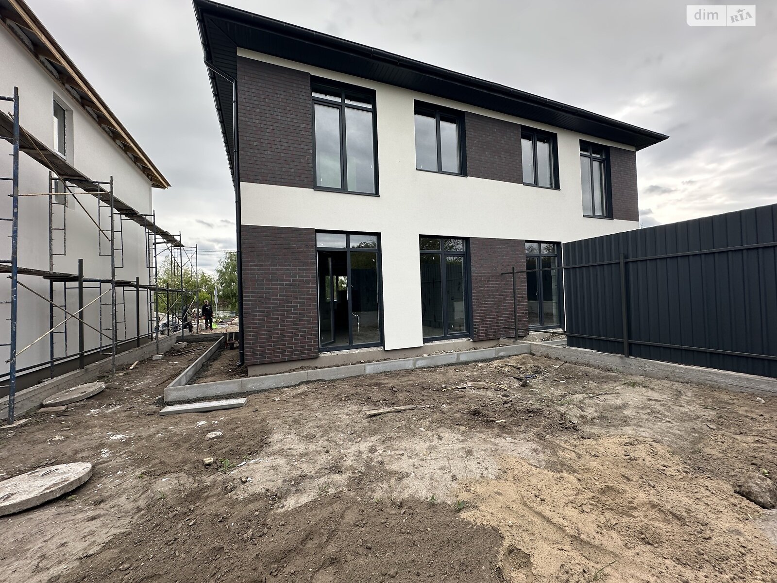двоповерховий дуплекс, 125 кв. м, пеноблок. Продаж у Гостомелі фото 1 двоповерховий дуплекс, 125 кв. м, пеноблок. Продаж у Гостомелі фото 1