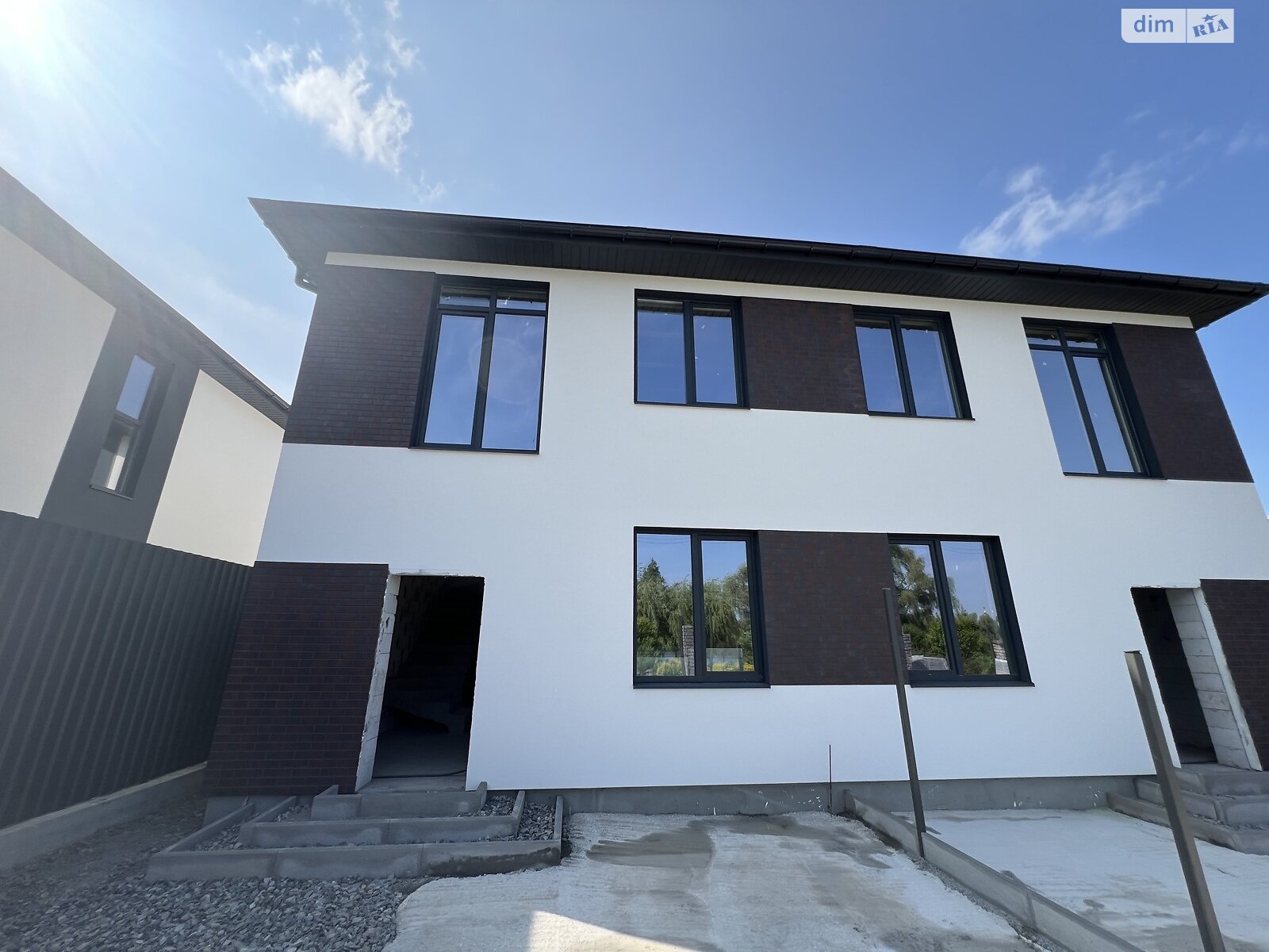 двоповерховий дуплекс, 128 кв. м, газобетон. Продаж у Гостомелі фото 1 двоповерховий дуплекс, 128 кв. м, газобетон. Продаж у Гостомелі фото 1