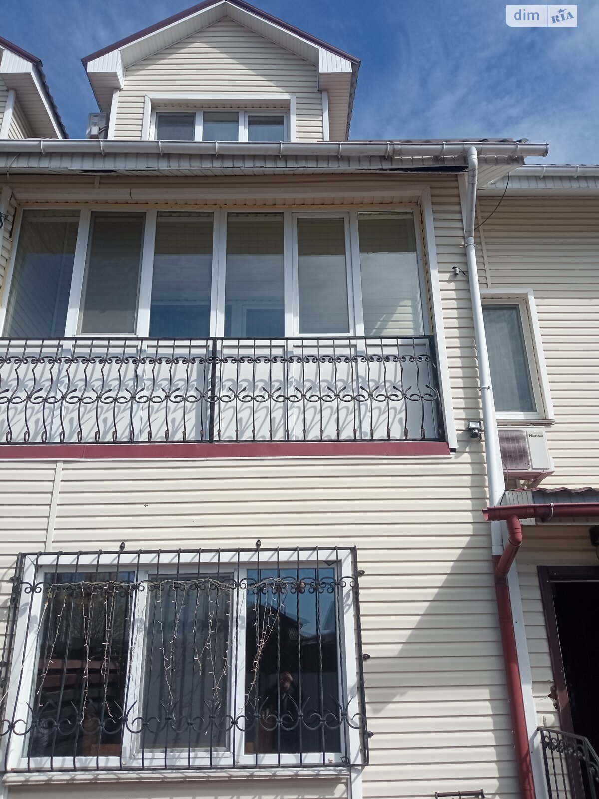 трехэтажный дуплекс, 218 кв. м, кирпич. Продажа в Гостомеле фото 1 трехэтажный дуплекс, 218 кв. м, кирпич. Продажа в Гостомеле фото 1