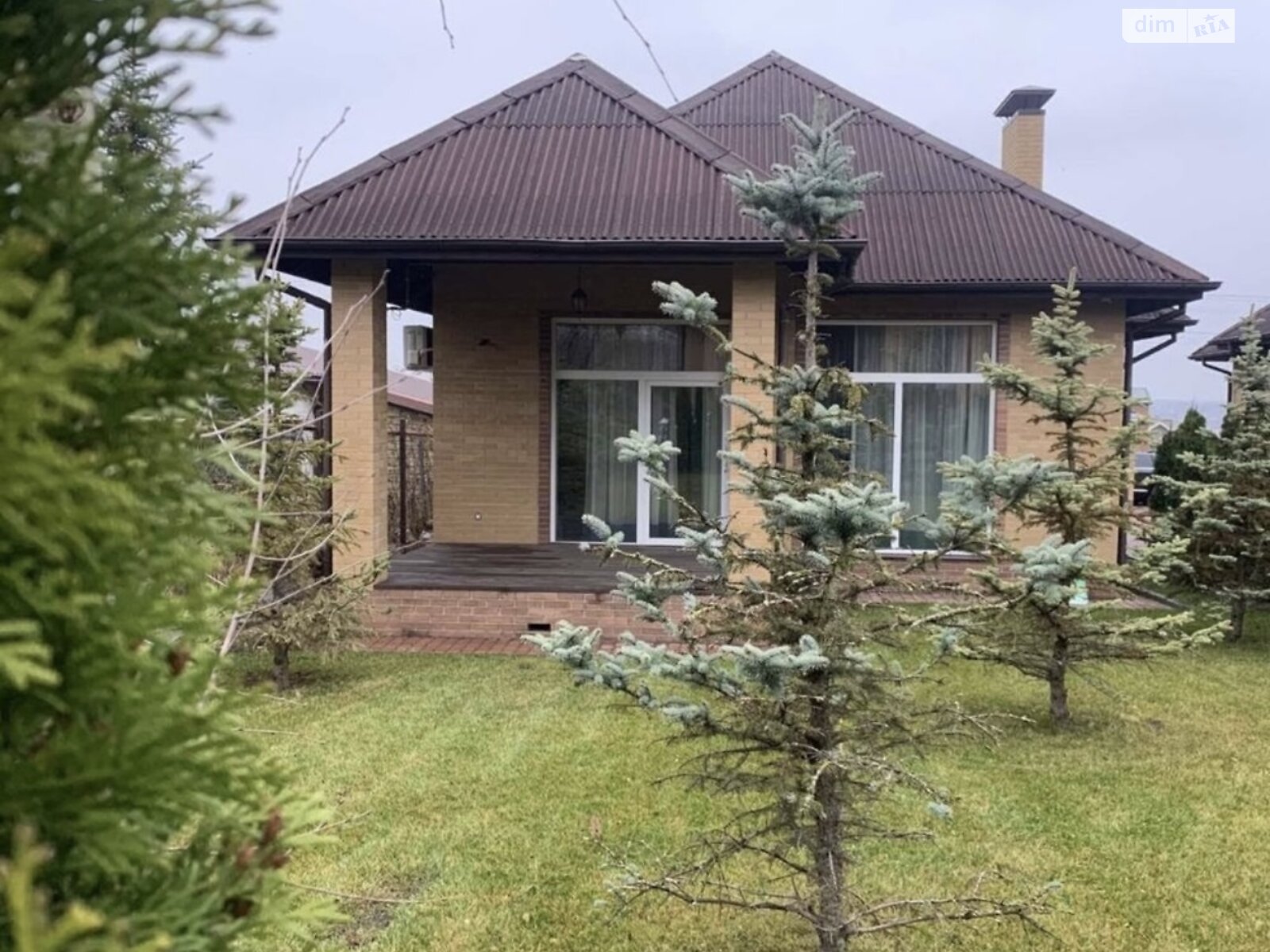 одноэтажный дуплекс, 120 кв. м, кирпич. Продажа в Харькове район Алексеевка фото 1 одноэтажный дуплекс, 120 кв. м, кирпич. Продажа в Харькове район Алексеевка фото 1