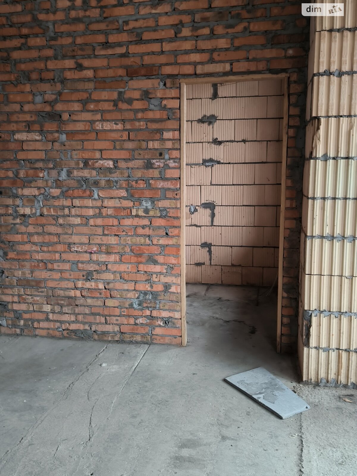 трехэтажный дуплекс, 120 кв. м, кирпич. Продажа в Ирпене район Ирпень фото 1