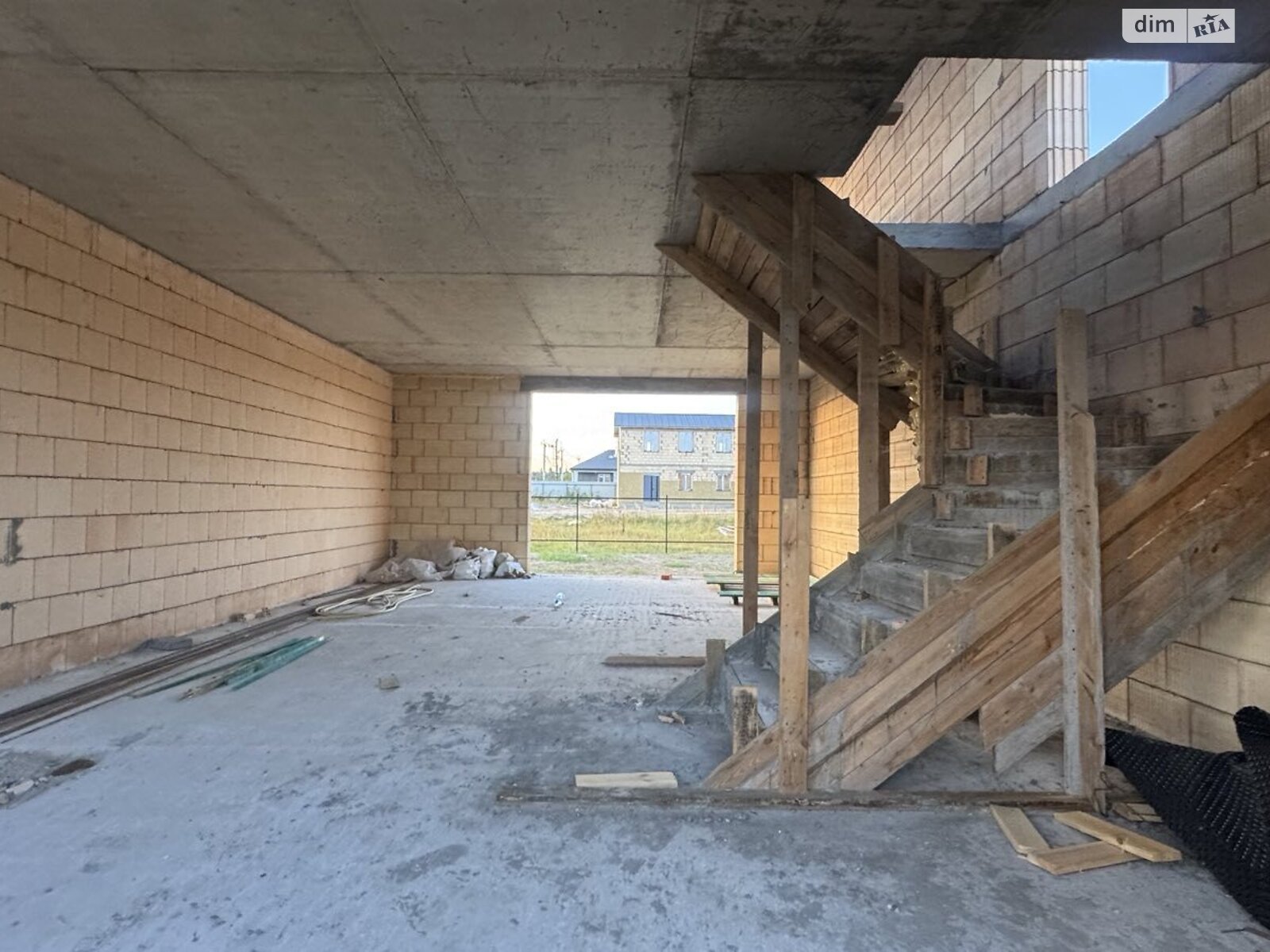 двухэтажный дуплекс, 110 кв. м, кирпич. Продажа в Ирпене район Ирпень фото 1 двухэтажный дуплекс, 110 кв. м, кирпич. Продажа в Ирпене район Ирпень фото 1