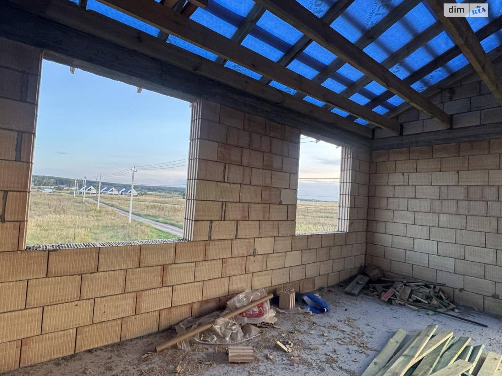 двухэтажный дуплекс, 110 кв. м, кирпич. Продажа в Ирпене район Ирпень фото 1 двухэтажный дуплекс, 110 кв. м, кирпич. Продажа в Ирпене район Ирпень фото 1