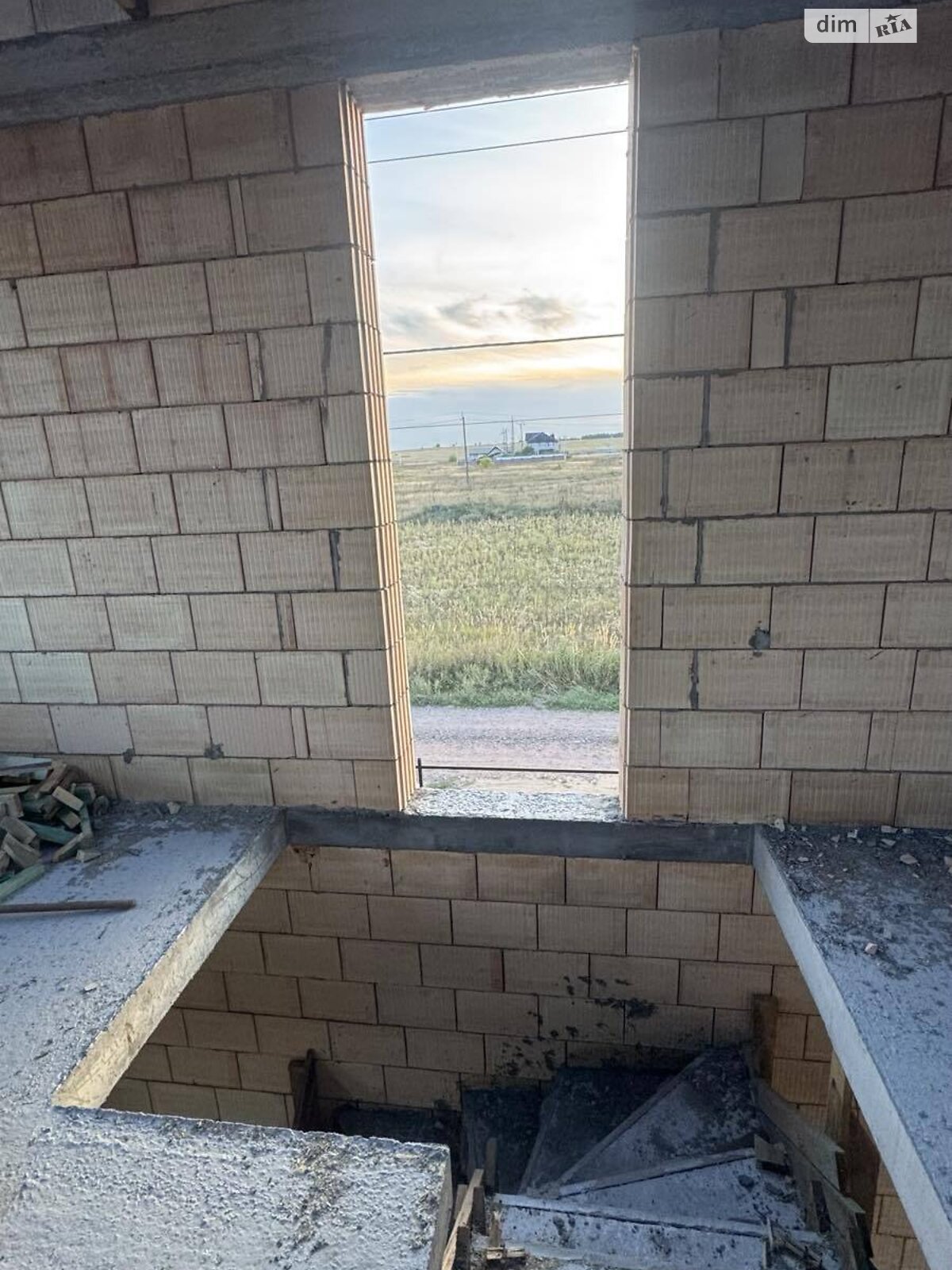 двухэтажный дуплекс, 110 кв. м, кирпич. Продажа в Ирпене район Ирпень фото 1 двухэтажный дуплекс, 110 кв. м, кирпич. Продажа в Ирпене район Ирпень фото 1