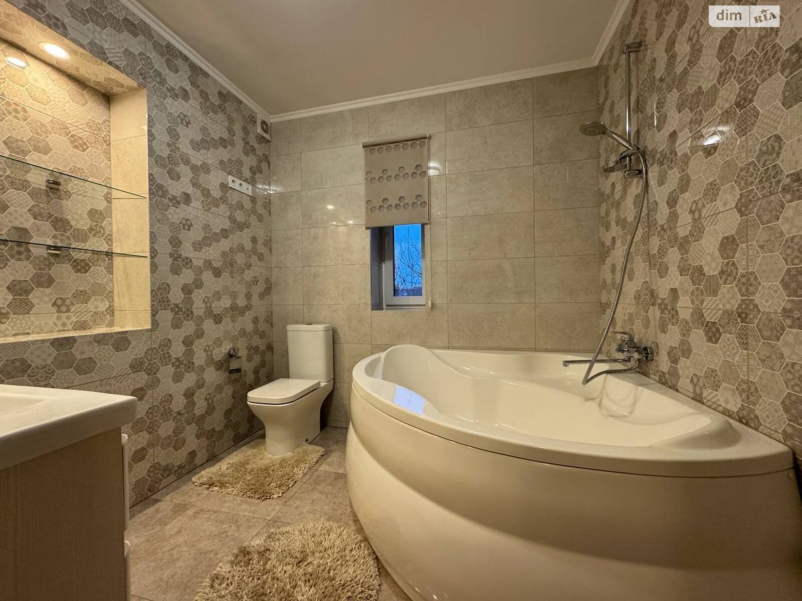 двухэтажный дуплекс, 147.3 кв. м, кирпич. Продажа в Ирпене район Ирпень фото 1 двухэтажный дуплекс, 147.3 кв. м, кирпич. Продажа в Ирпене район Ирпень фото 1