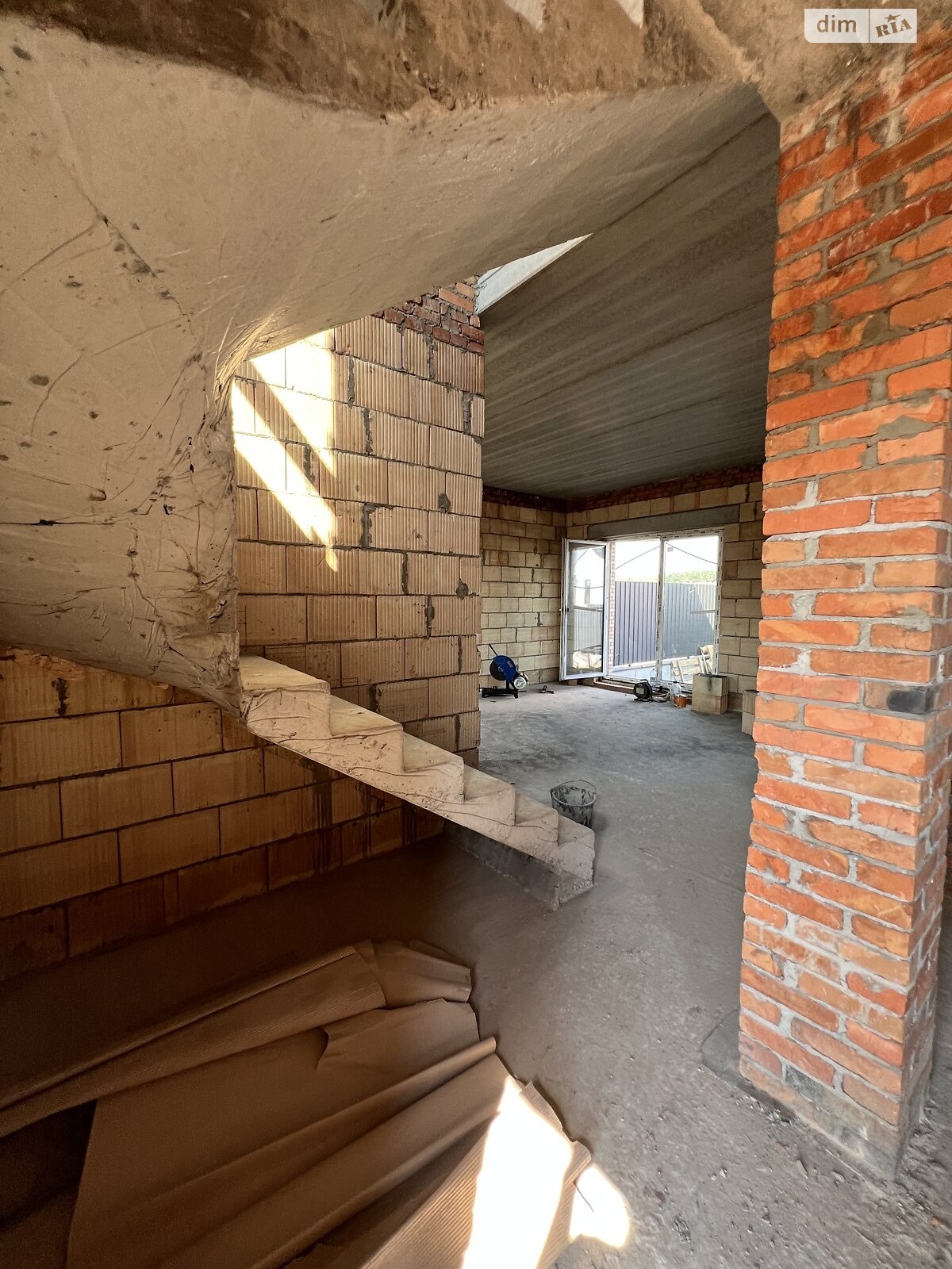 двухэтажный дуплекс, 122 кв. м, кирпич. Продажа в Ирпене район Ирпень фото 1 двухэтажный дуплекс, 122 кв. м, кирпич. Продажа в Ирпене район Ирпень фото 1