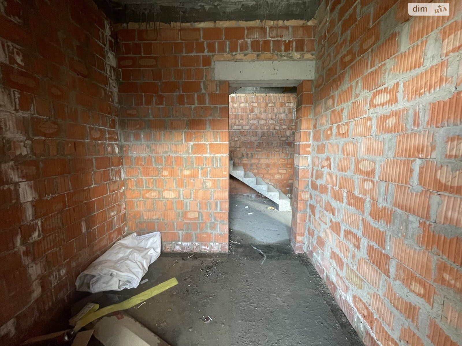 трехэтажный дуплекс, 130 кв. м, кирпич. Продажа в Ирпене район Ирпень фото 1 трехэтажный дуплекс, 130 кв. м, кирпич. Продажа в Ирпене район Ирпень фото 1