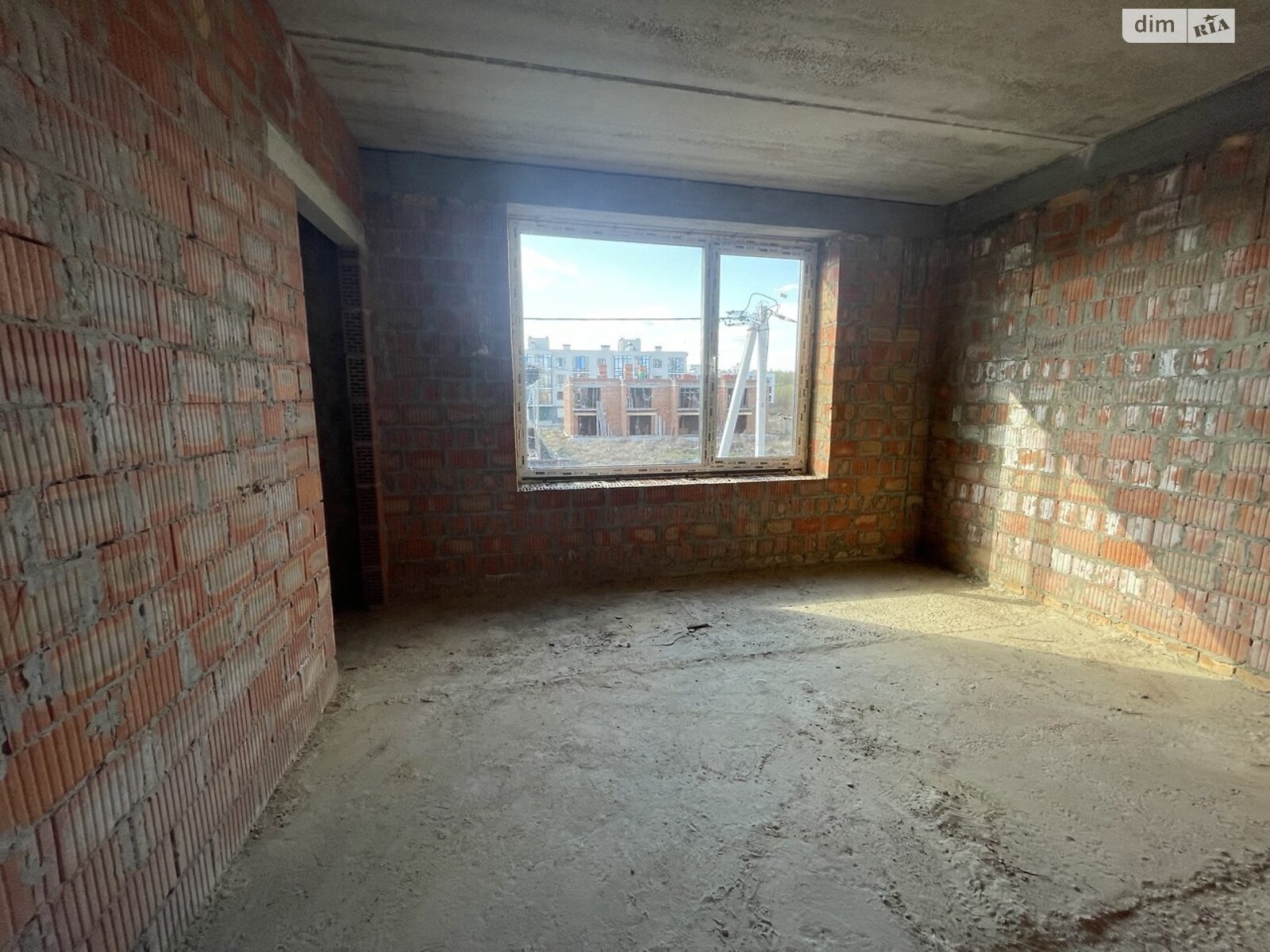 трехэтажный дуплекс, 130 кв. м, кирпич. Продажа в Ирпене район Ирпень фото 1 трехэтажный дуплекс, 130 кв. м, кирпич. Продажа в Ирпене район Ирпень фото 1