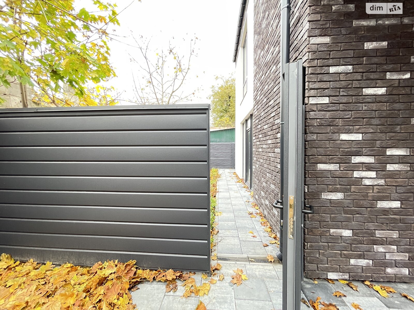 двухэтажный дуплекс, 105 кв. м, кирпич. Продажа в Ирпене фото 1 двухэтажный дуплекс, 105 кв. м, кирпич. Продажа в Ирпене фото 1