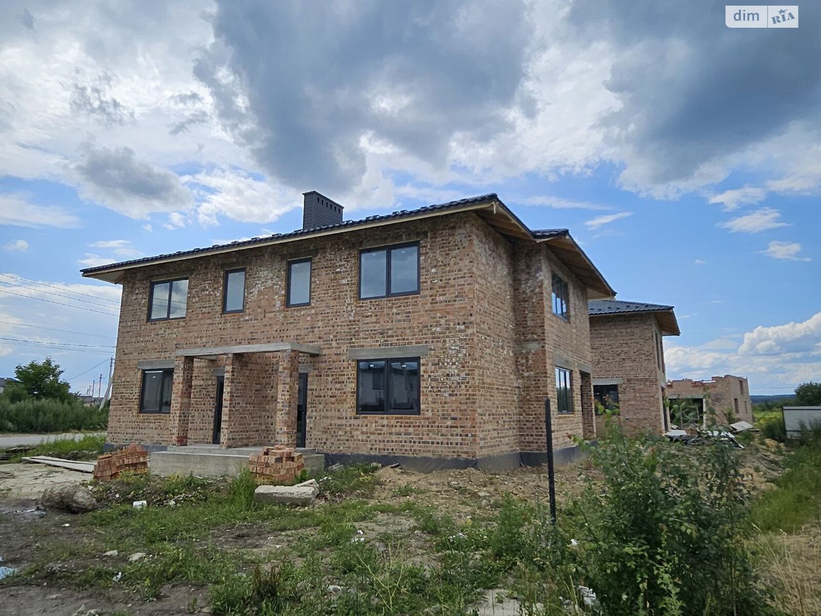двухэтажный дуплекс, 135 кв. м, кирпич. Продажа в Криховцах фото 1 двухэтажный дуплекс, 135 кв. м, кирпич. Продажа в Криховцах фото 1