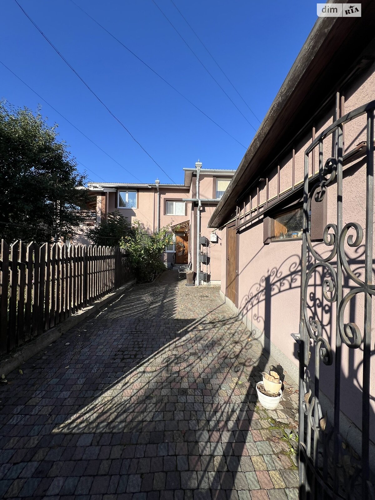 двоповерховий дуплекс, 119 кв. м, цегла. Продаж в Івано-Франківську, район Майзлі фото 1 двоповерховий дуплекс, 119 кв. м, цегла. Продаж в Івано-Франківську, район Майзлі фото 1