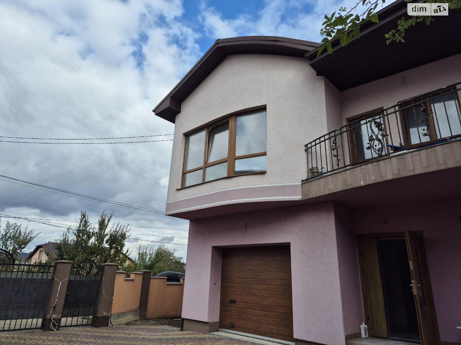 двухэтажный дуплекс, 186.6 кв. м, кирпич. Продажа в Ивано-Франковске район Опришовцы фото 1 двухэтажный дуплекс, 186.6 кв. м, кирпич. Продажа в Ивано-Франковске район Опришовцы фото 1