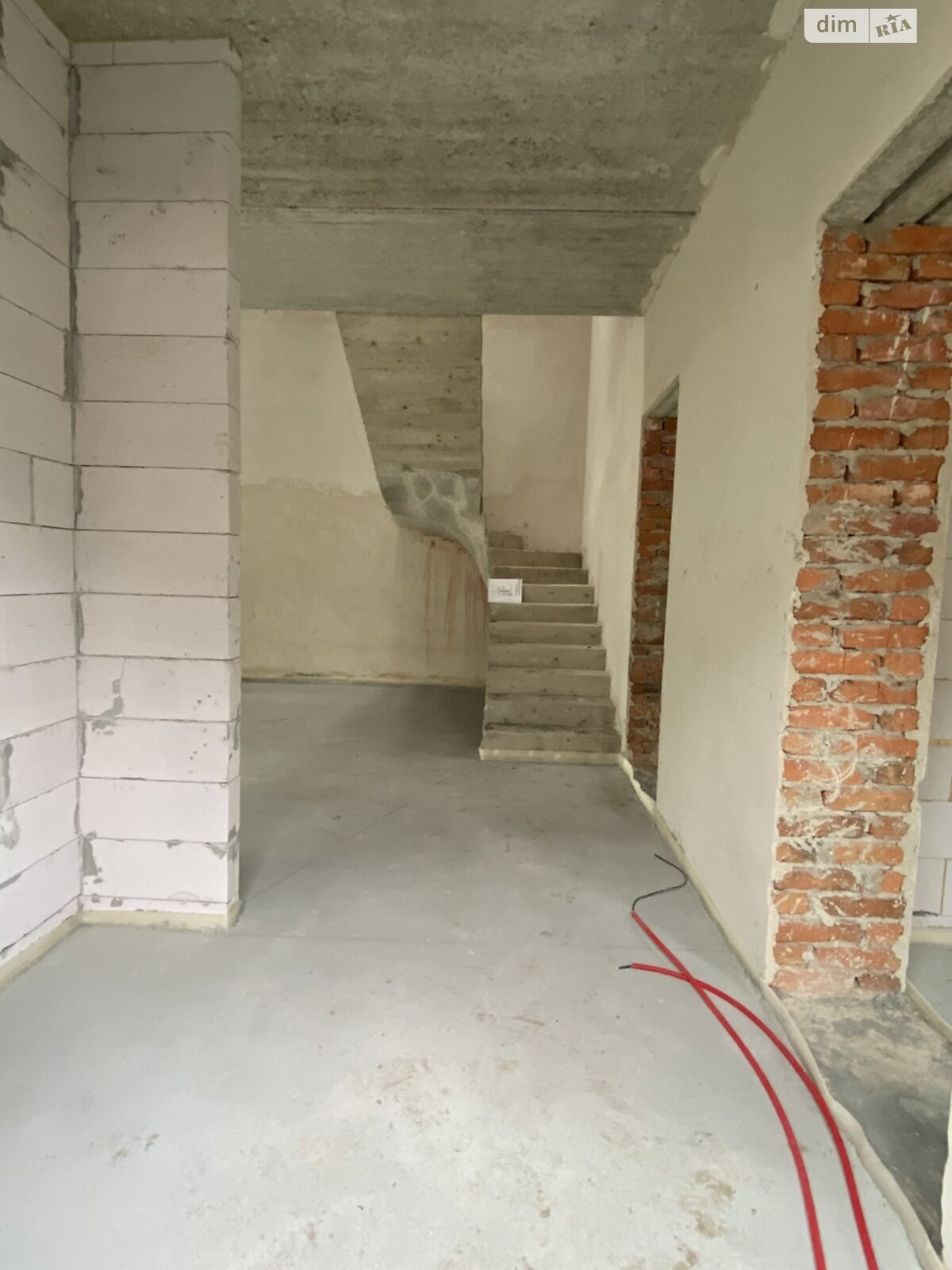двоповерховий дуплекс, 180 кв. м, цегла. Продаж в Івано-Франківську, район Пасічна фото 1 двоповерховий дуплекс, 180 кв. м, цегла. Продаж в Івано-Франківську, район Пасічна фото 1