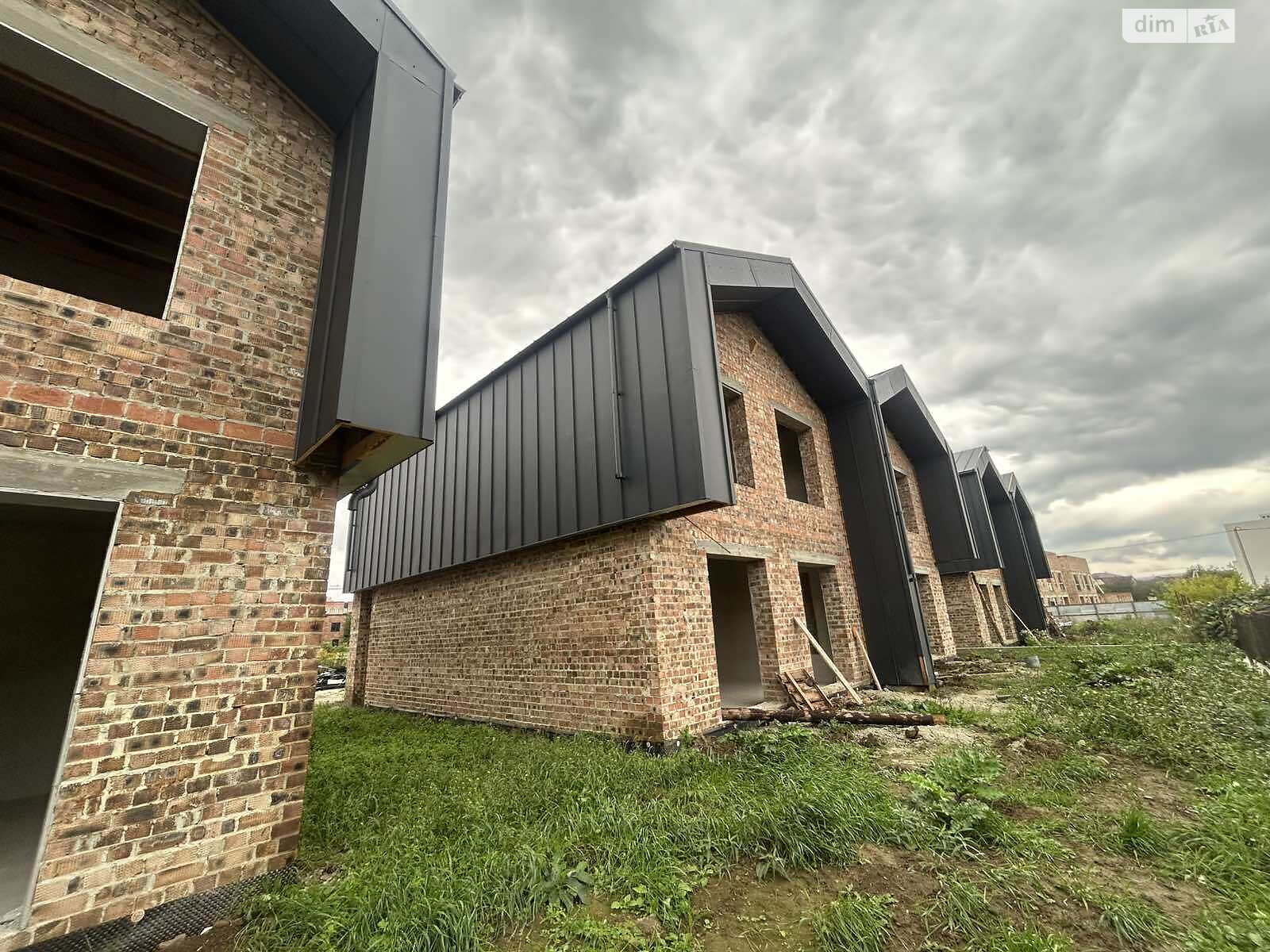 двухэтажный дуплекс, 126 кв. м, кирпич. Продажа в Ивано-Франковске фото 1 двухэтажный дуплекс, 126 кв. м, кирпич. Продажа в Ивано-Франковске фото 1