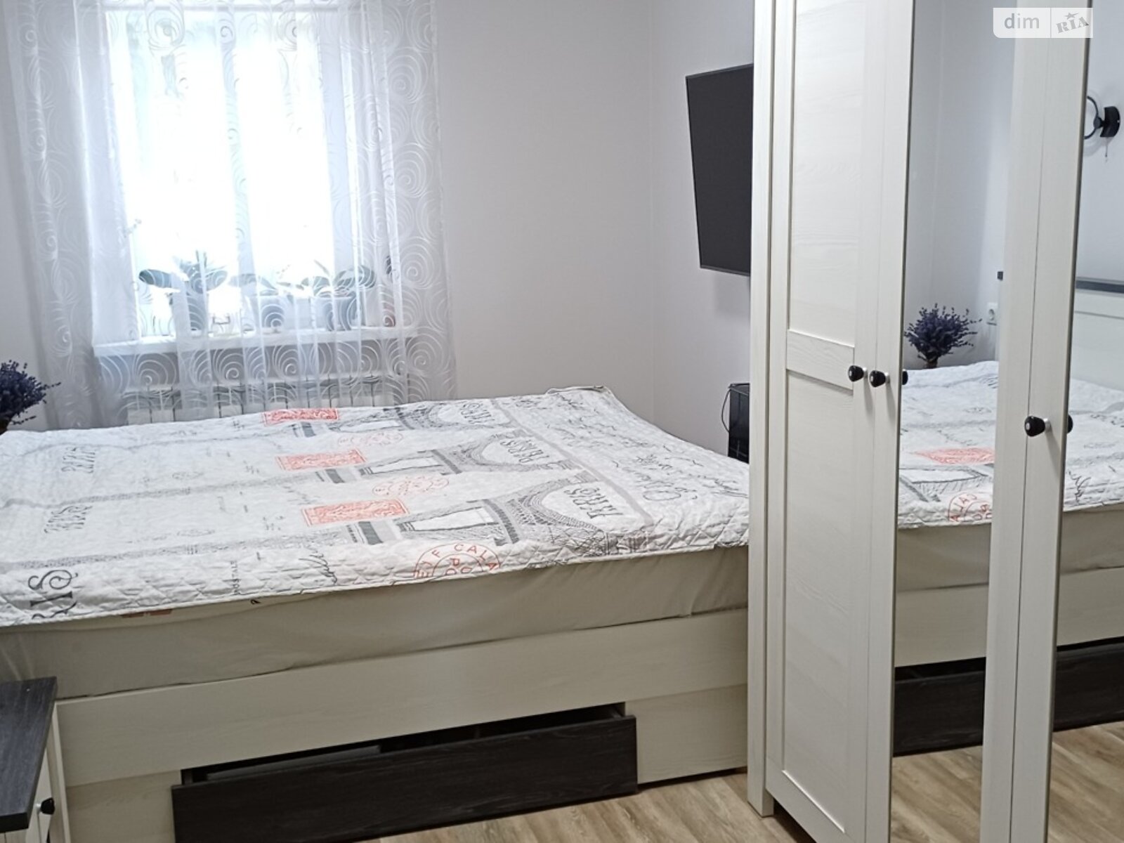 двоповерховий дуплекс, 370 кв. м, дерево та цегла. Продаж в Житомирі, район Центр фото 1 двоповерховий дуплекс, 370 кв. м, дерево та цегла. Продаж в Житомирі, район Центр фото 1