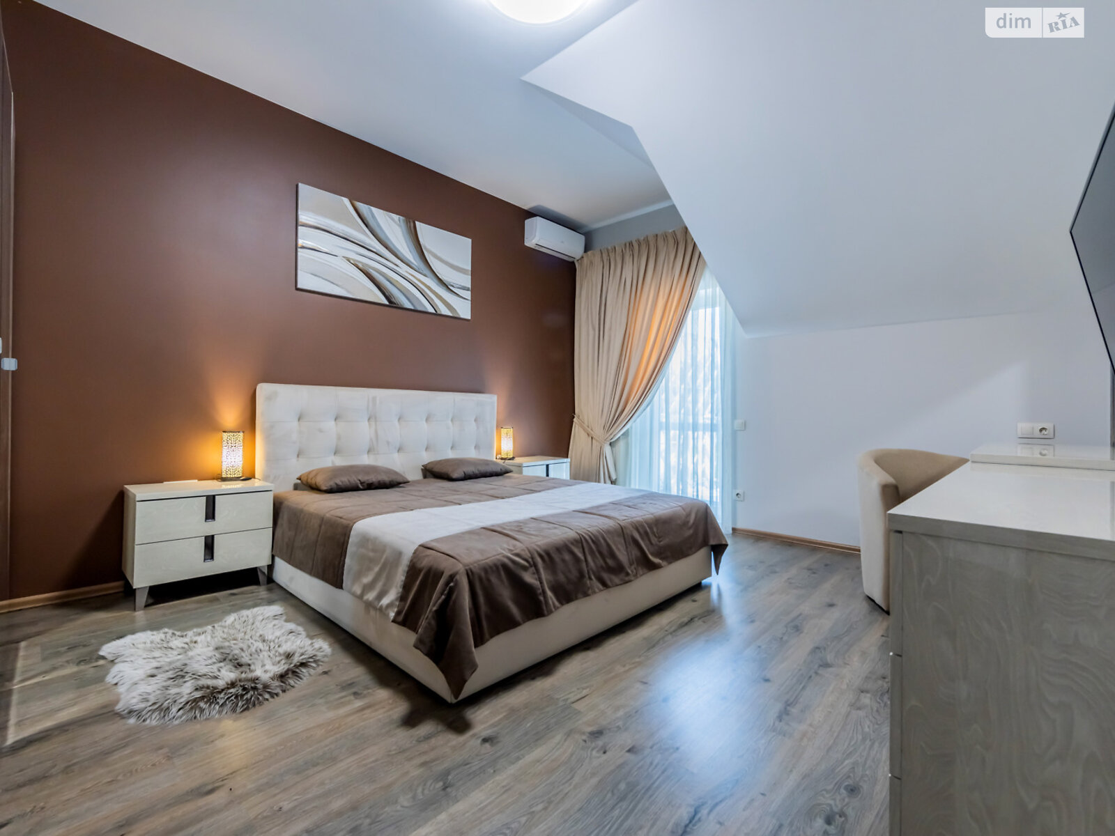 двоповерховий дуплекс, 109 кв. м, цегла. Продаж в Києві, район Берковець фото 1 двоповерховий дуплекс, 109 кв. м, цегла. Продаж в Києві, район Берковець фото 1