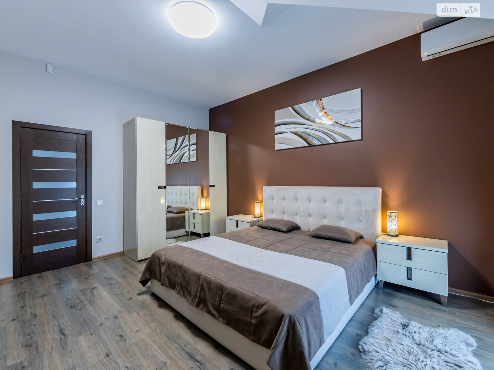 двоповерховий дуплекс, 109 кв. м, цегла. Продаж в Києві, район Берковець фото 1 двоповерховий дуплекс, 109 кв. м, цегла. Продаж в Києві, район Берковець фото 1