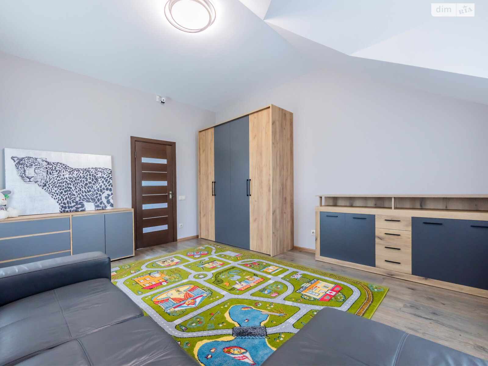 двоповерховий дуплекс, 109 кв. м, цегла. Продаж в Києві, район Берковець фото 1 двоповерховий дуплекс, 109 кв. м, цегла. Продаж в Києві, район Берковець фото 1