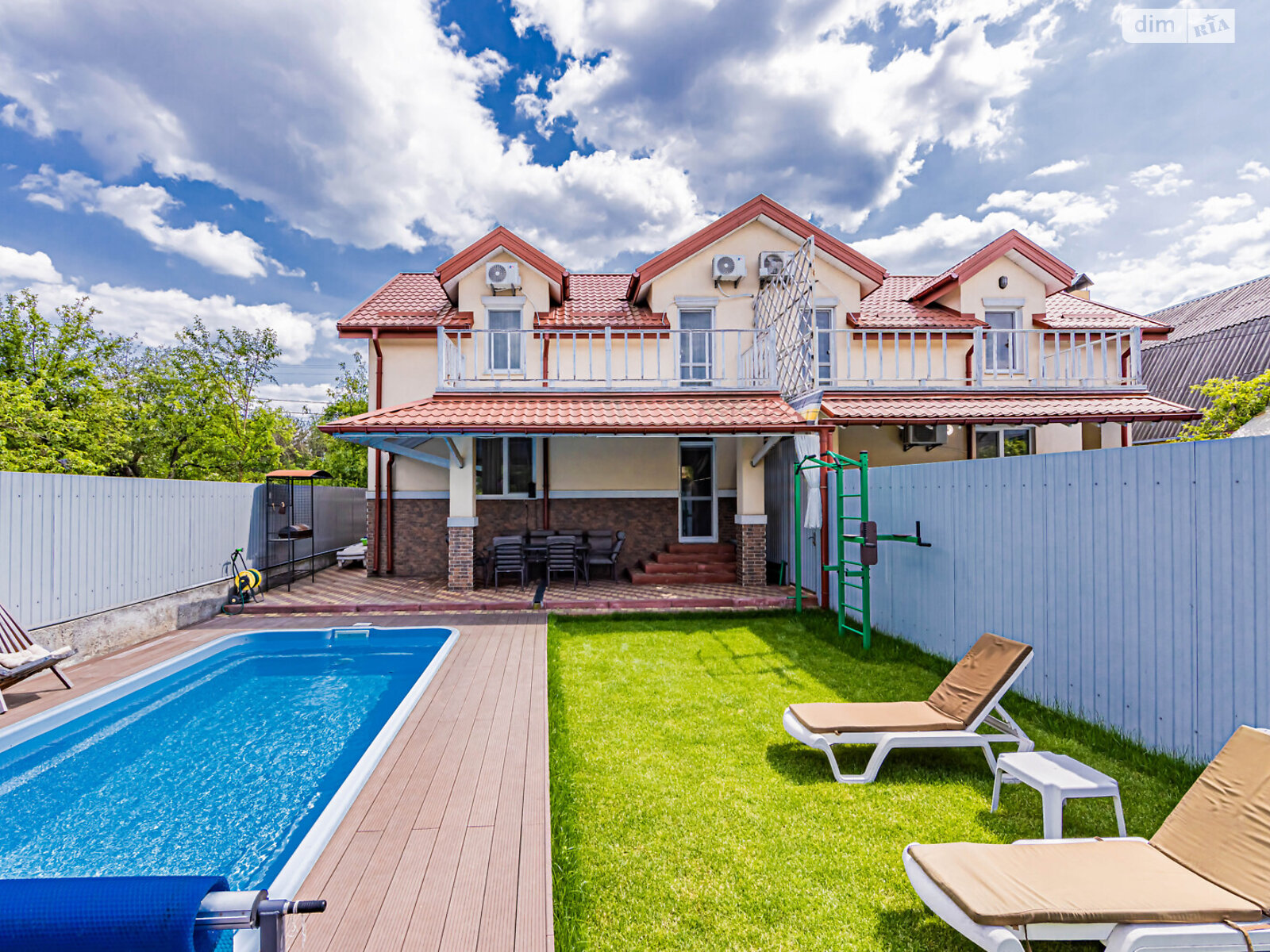 двоповерховий дуплекс, 109 кв. м, цегла. Продаж в Києві, район Берковець фото 1 двоповерховий дуплекс, 109 кв. м, цегла. Продаж в Києві, район Берковець фото 1