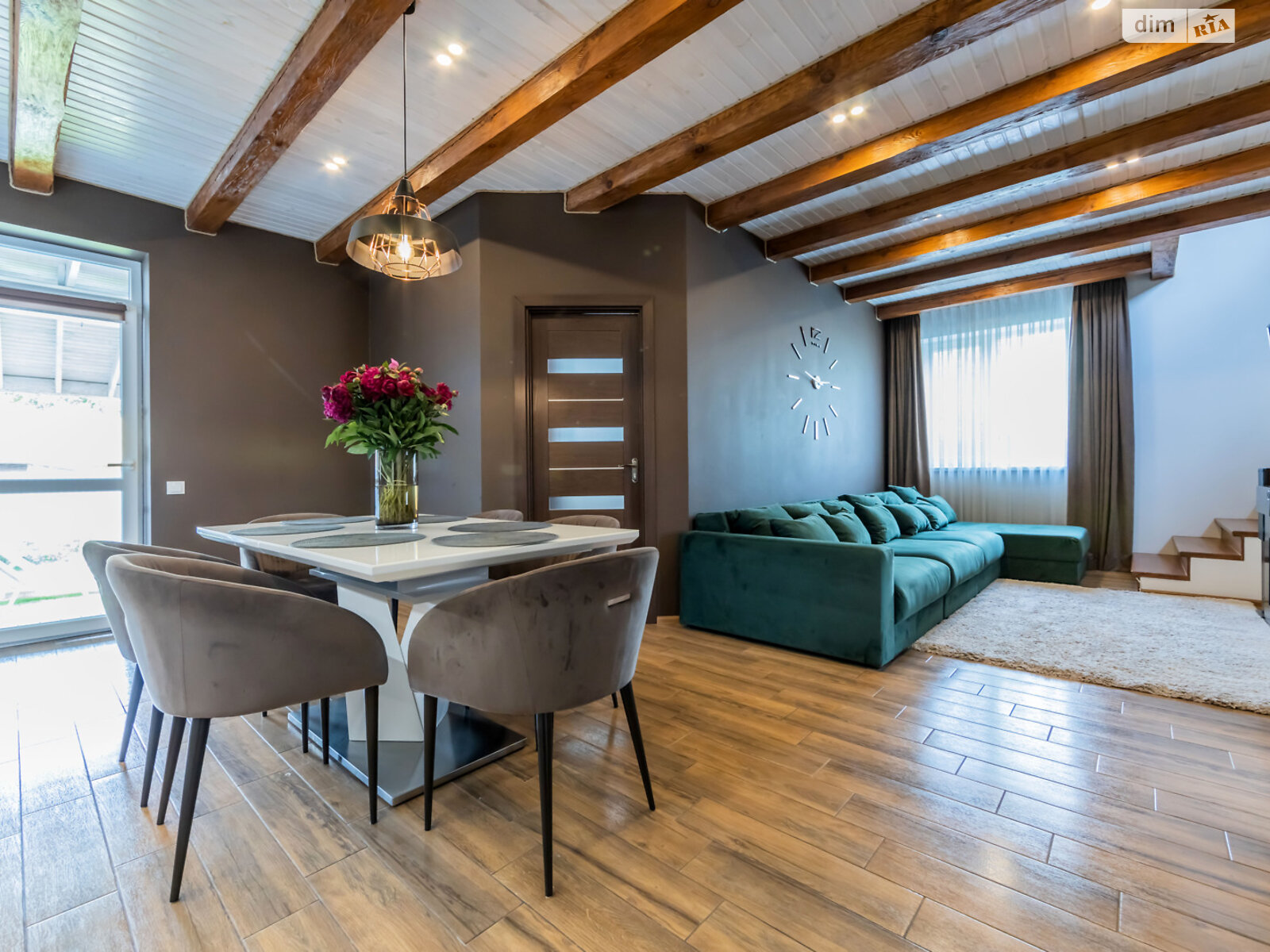 двоповерховий дуплекс, 109 кв. м, цегла. Продаж в Києві, район Берковець фото 1 двоповерховий дуплекс, 109 кв. м, цегла. Продаж в Києві, район Берковець фото 1