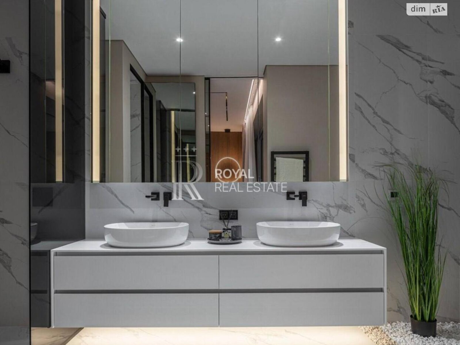 триповерховий дуплекс, 300 кв. м, керамический блок. Продаж в Києві, район Голосіївський фото 1 триповерховий дуплекс, 300 кв. м, керамический блок. Продаж в Києві, район Голосіївський фото 1