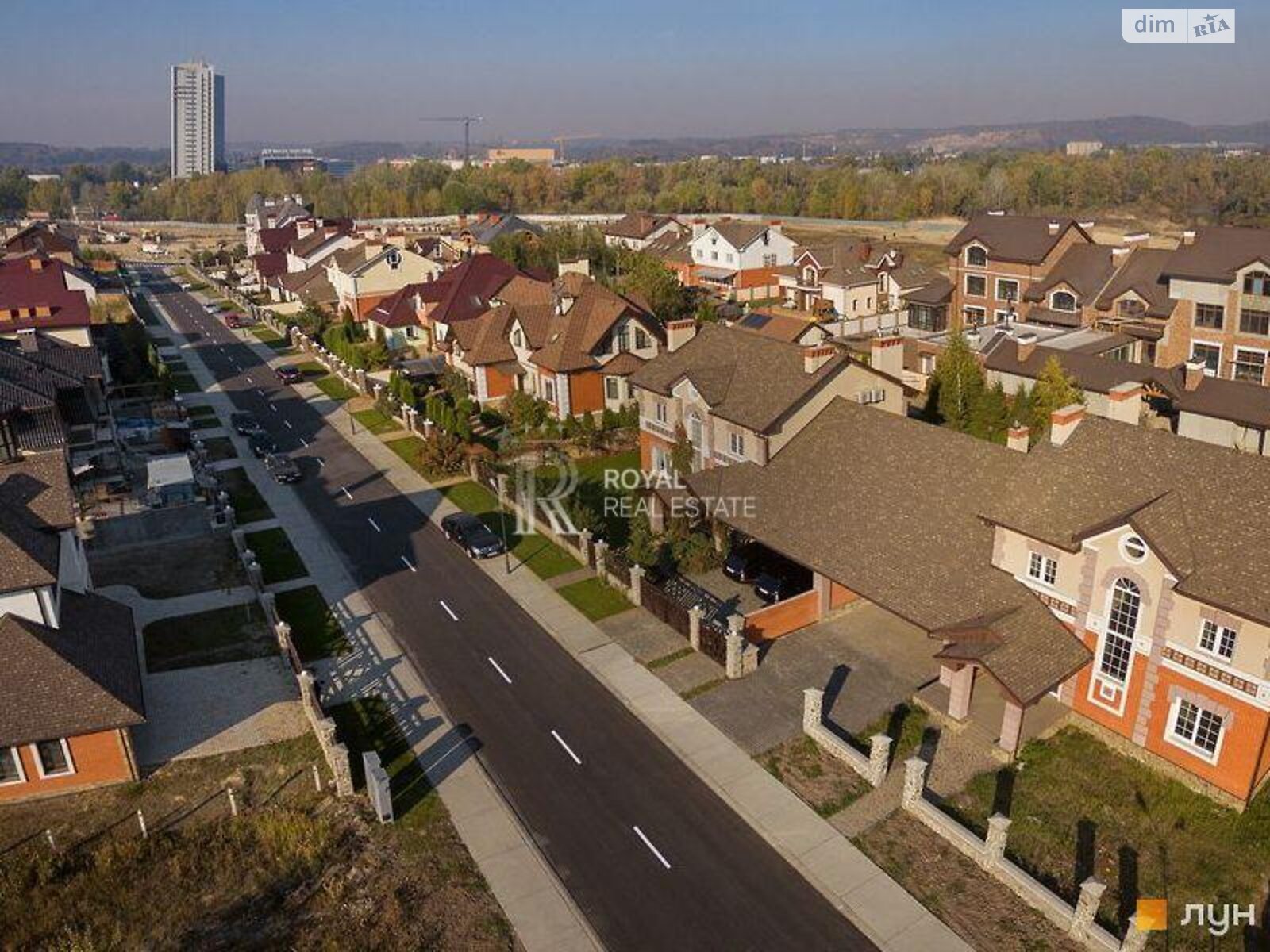 триповерховий дуплекс, 300 кв. м, керамический блок. Продаж в Києві, район Голосіївський фото 1 триповерховий дуплекс, 300 кв. м, керамический блок. Продаж в Києві, район Голосіївський фото 1