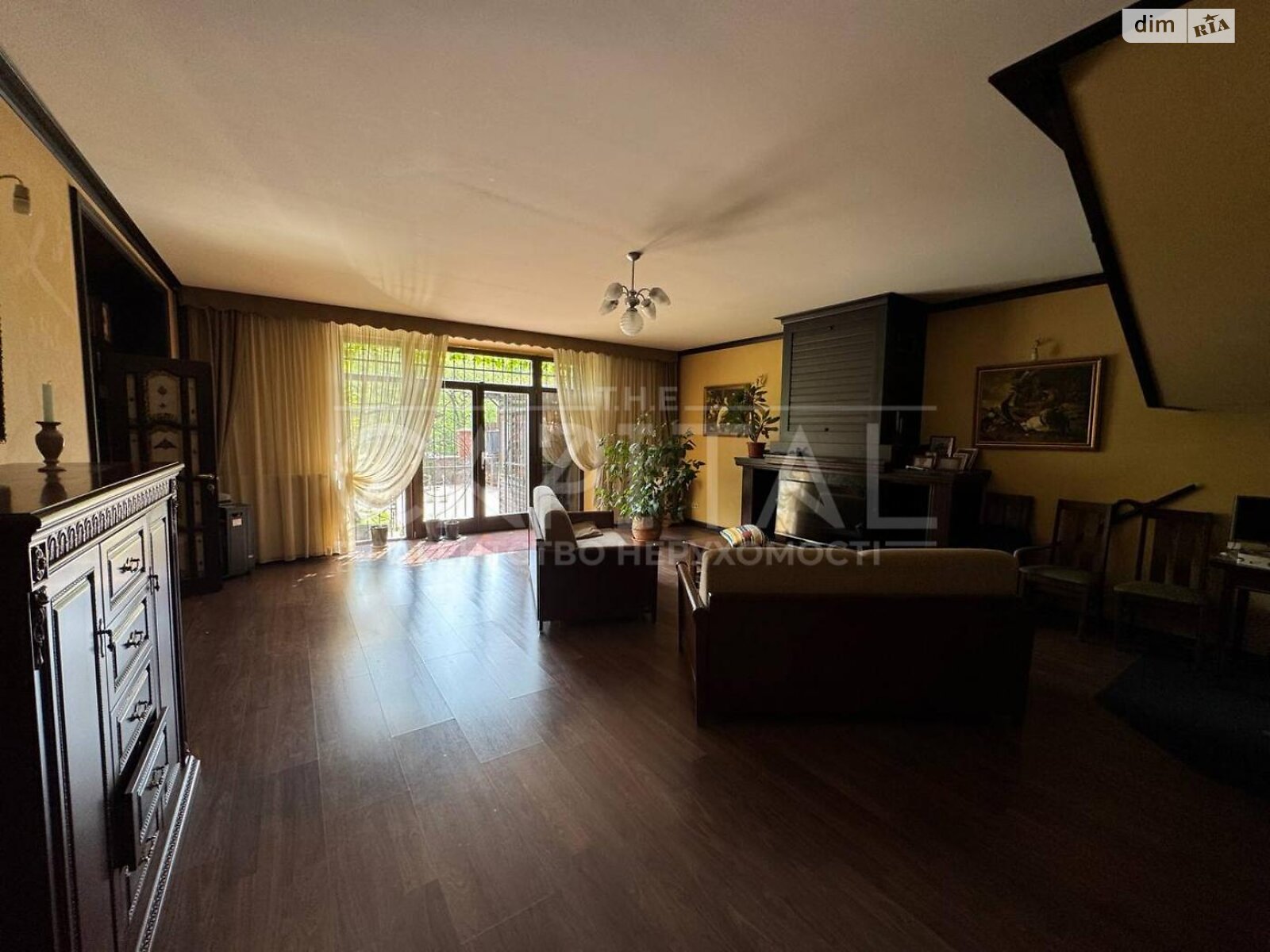 триповерховий дуплекс, 350 кв. м, цегла. Продаж в Києві, район Голосіївський фото 1 триповерховий дуплекс, 350 кв. м, цегла. Продаж в Києві, район Голосіївський фото 1