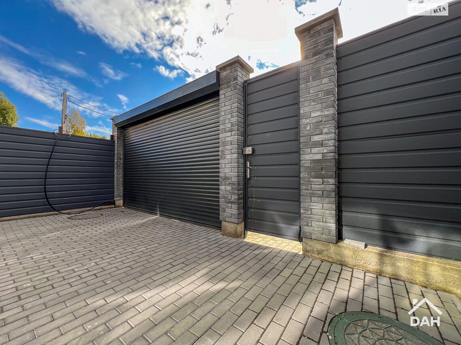 двоповерховий дуплекс, 250 кв. м, цегла. Продаж в Києві, район Жуляни фото 1