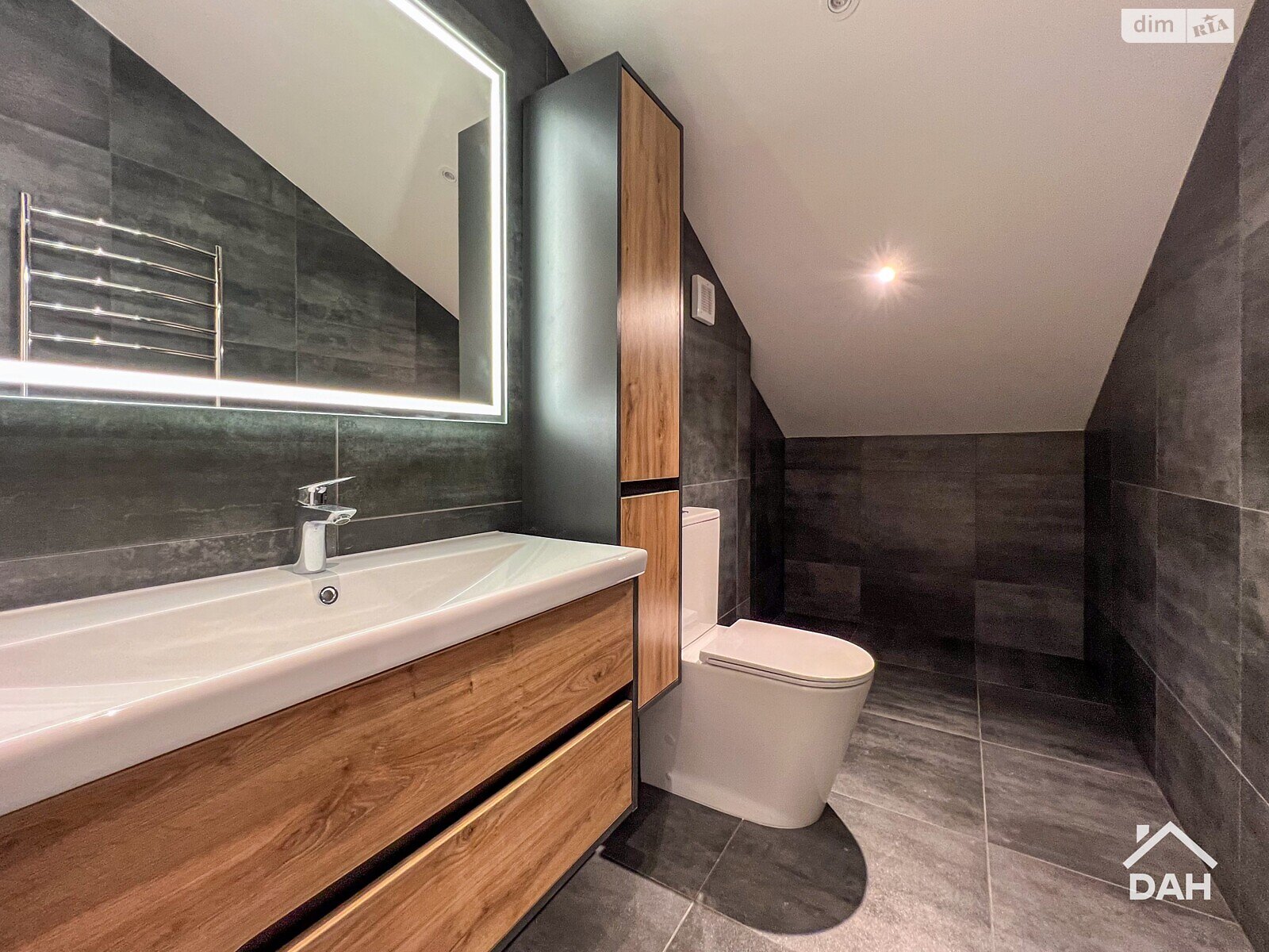 двоповерховий дуплекс, 250 кв. м, цегла. Продаж в Києві, район Жуляни фото 1