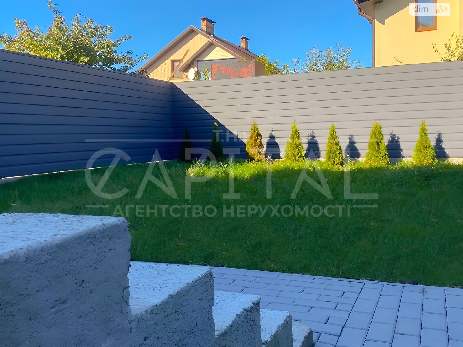 трехэтажный дуплекс, 250 кв. м, кирпич. Продажа в Киеве район Жуляны фото 1 трехэтажный дуплекс, 250 кв. м, кирпич. Продажа в Киеве район Жуляны фото 1