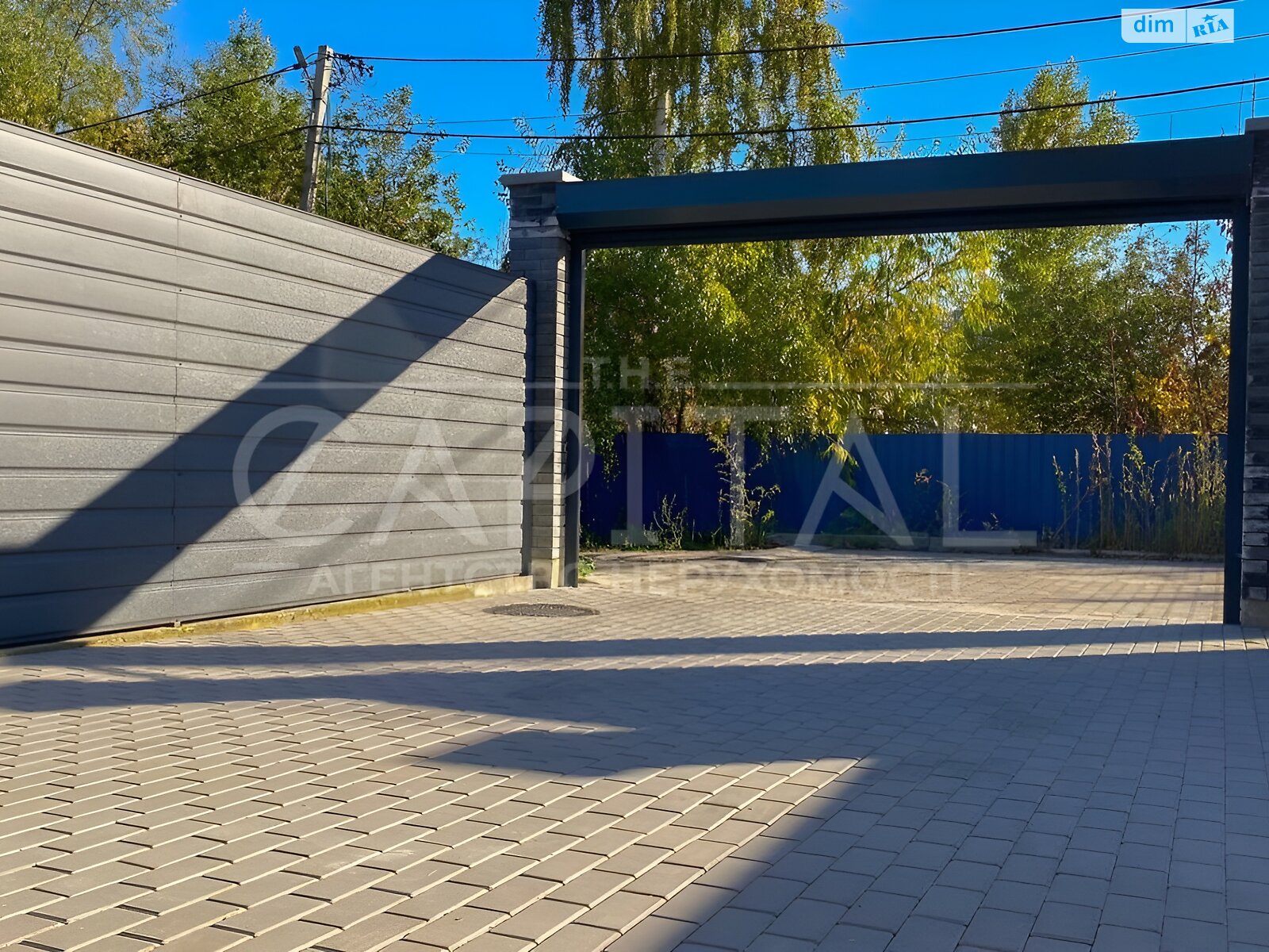 трехэтажный дуплекс, 250 кв. м, кирпич. Продажа в Киеве район Жуляны фото 1 трехэтажный дуплекс, 250 кв. м, кирпич. Продажа в Киеве район Жуляны фото 1