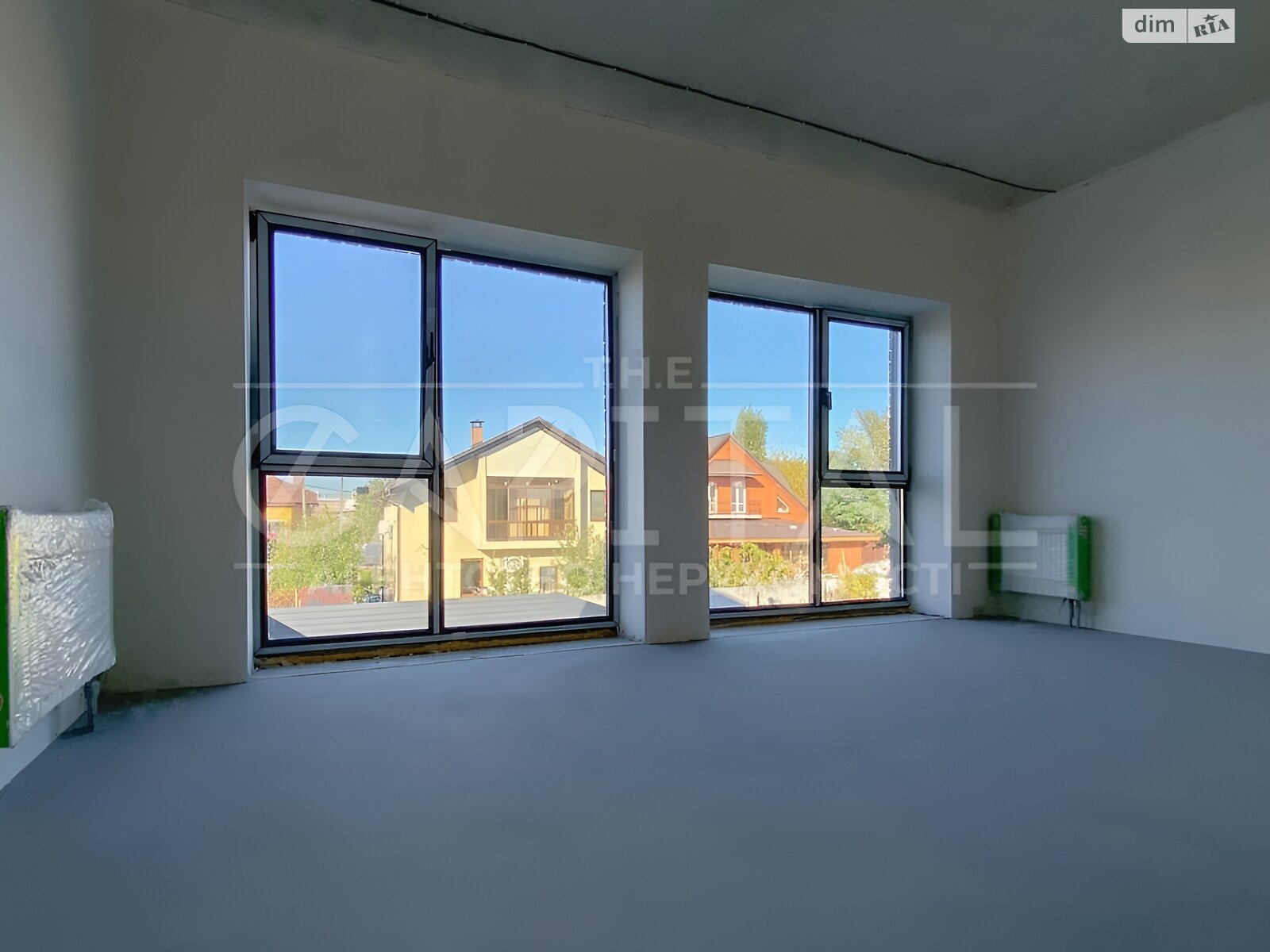 трехэтажный дуплекс, 250 кв. м, кирпич. Продажа в Киеве район Жуляны фото 1 трехэтажный дуплекс, 250 кв. м, кирпич. Продажа в Киеве район Жуляны фото 1