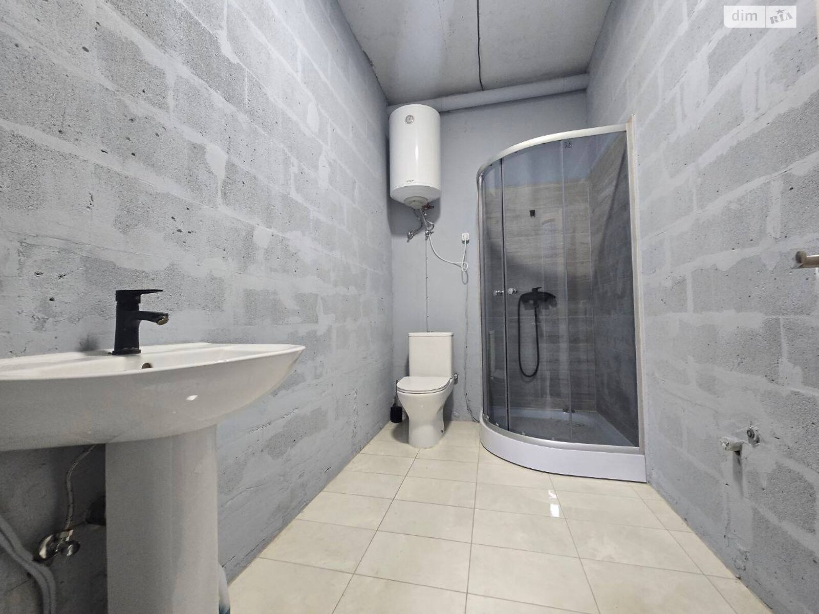 двоповерховий дуплекс, 175 кв. м, цегла. Продаж в Києві, район Осокорки фото 1 двоповерховий дуплекс, 175 кв. м, цегла. Продаж в Києві, район Осокорки фото 1