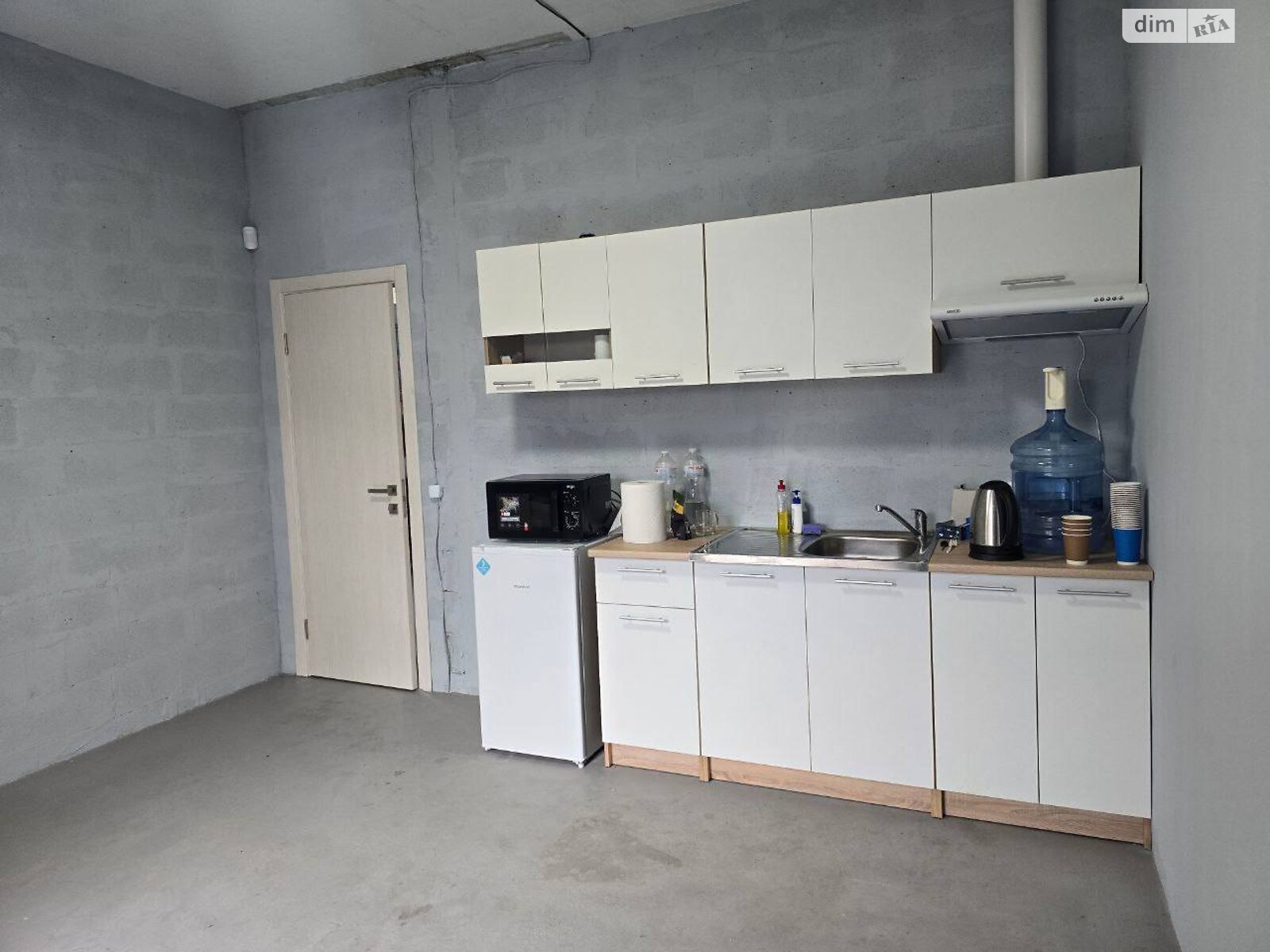 двоповерховий дуплекс, 175 кв. м, цегла. Продаж в Києві, район Осокорки фото 1 двоповерховий дуплекс, 175 кв. м, цегла. Продаж в Києві, район Осокорки фото 1