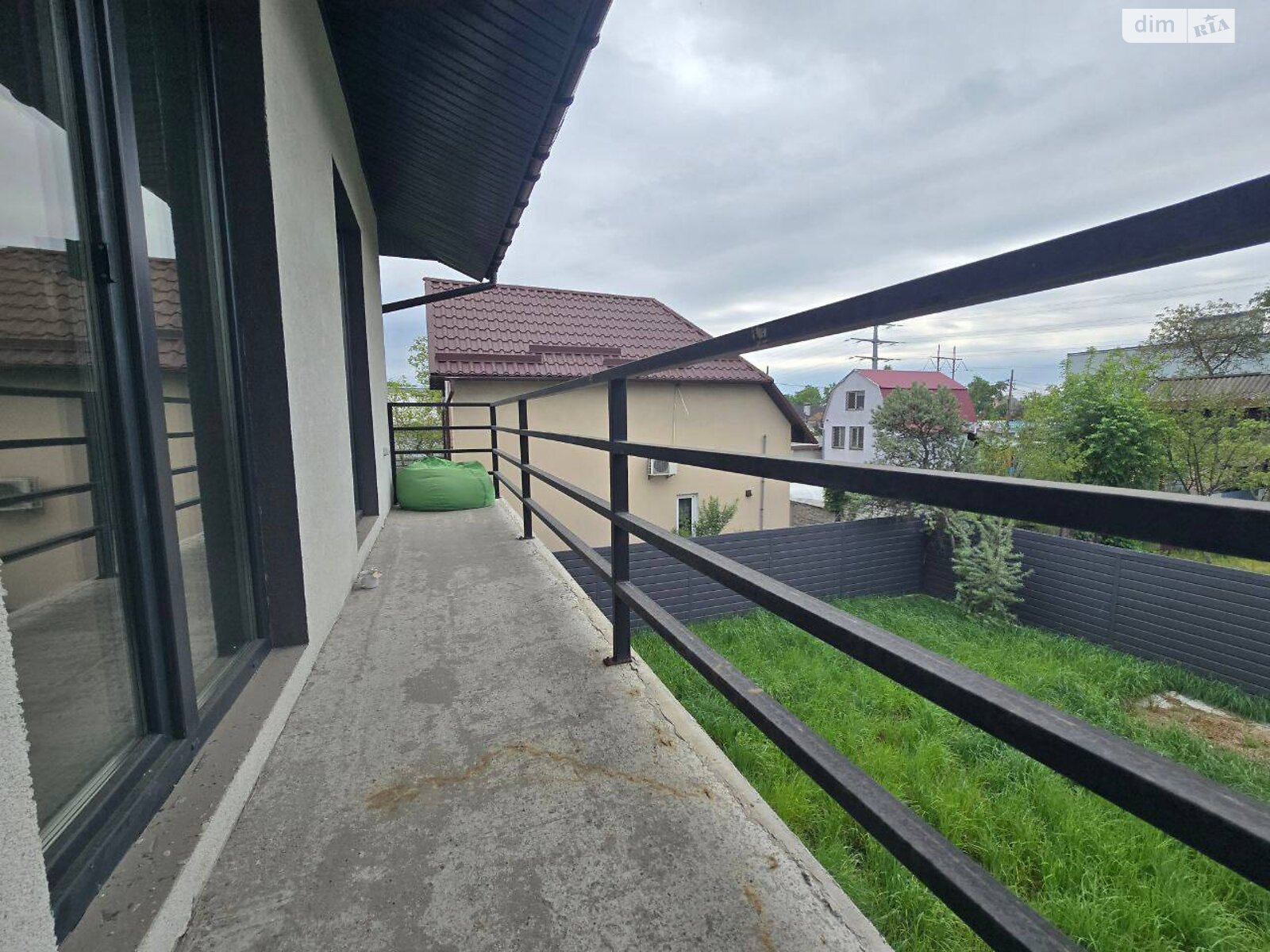 двоповерховий дуплекс, 175 кв. м, цегла. Продаж в Києві, район Осокорки фото 1 двоповерховий дуплекс, 175 кв. м, цегла. Продаж в Києві, район Осокорки фото 1