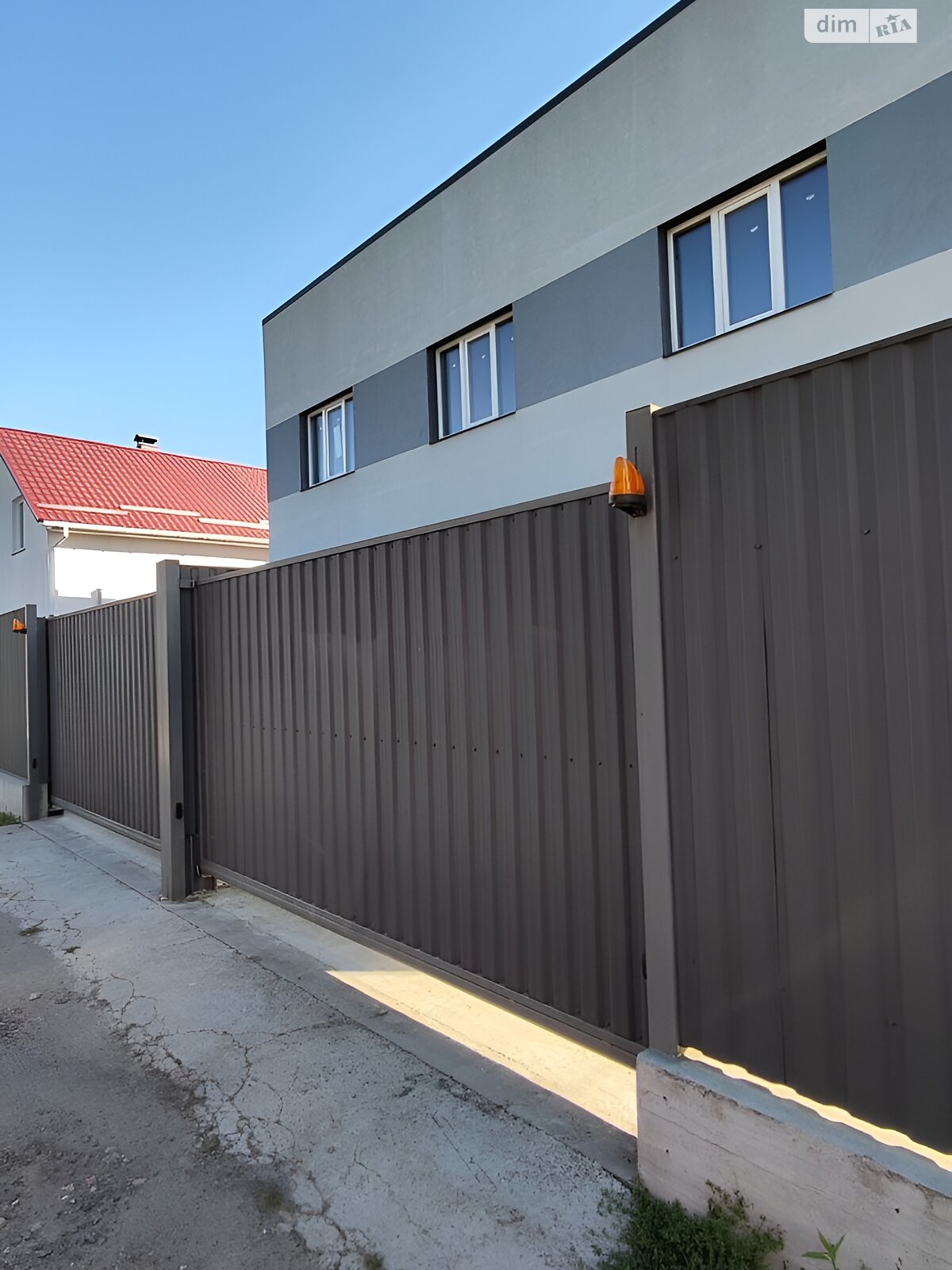 двухэтажный дуплекс, 150 кв. м, монолит. Продажа в Киеве район Осокорки фото 1 двухэтажный дуплекс, 150 кв. м, монолит. Продажа в Киеве район Осокорки фото 1