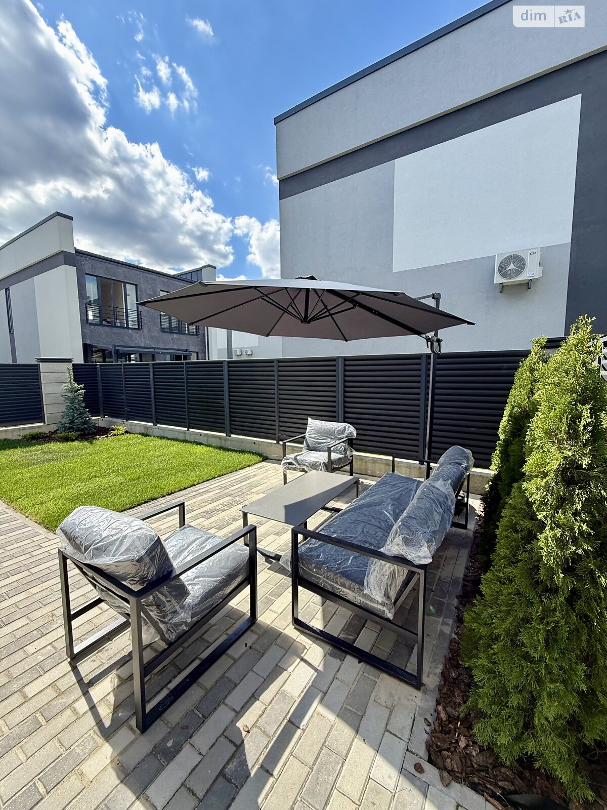 двоповерховий дуплекс, 130 кв. м, кирпич. Продаж в Києві, район Осокорки фото 1