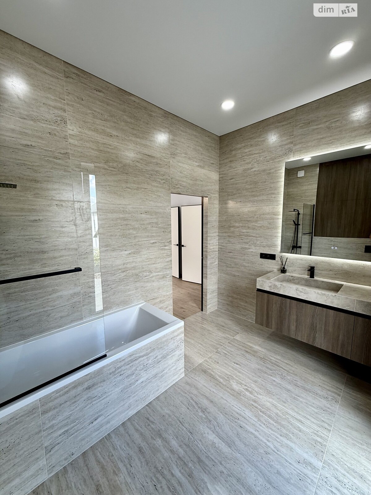 двоповерховий дуплекс, 130 кв. м, кирпич. Продаж в Києві, район Осокорки фото 1