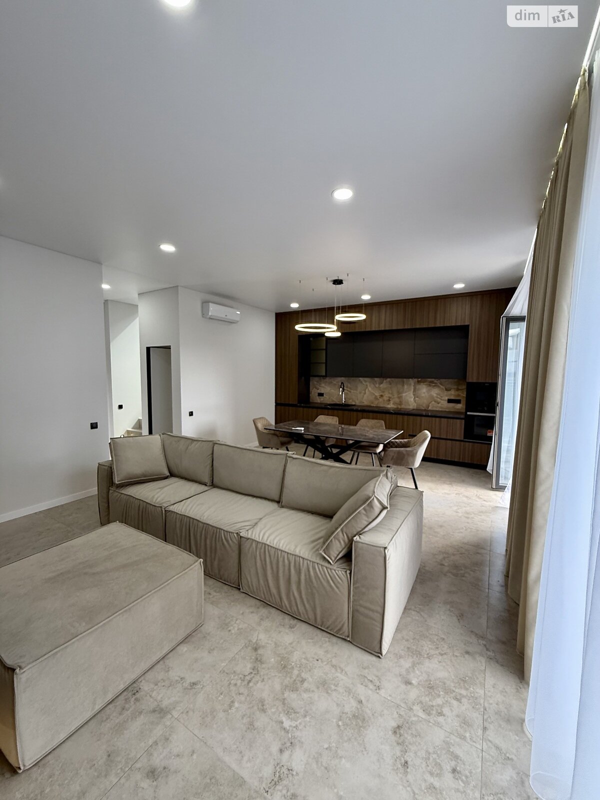 двоповерховий дуплекс, 130 кв. м, кирпич. Продаж в Києві, район Осокорки фото 1