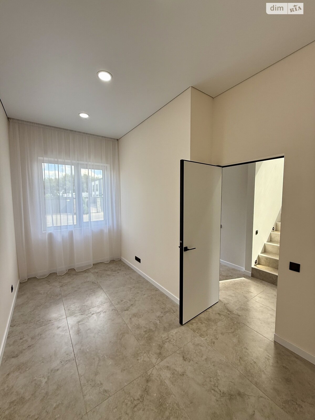 двоповерховий дуплекс, 130 кв. м, кирпич. Продаж в Києві, район Осокорки фото 1