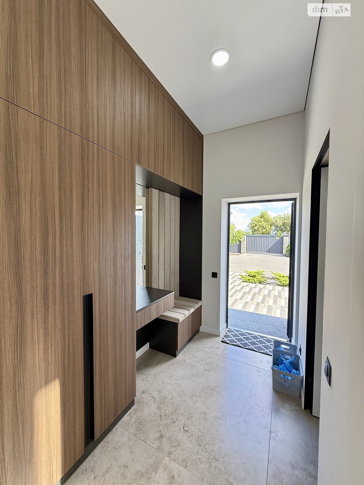 двоповерховий дуплекс, 130 кв. м, кирпич. Продаж в Києві, район Осокорки фото 1