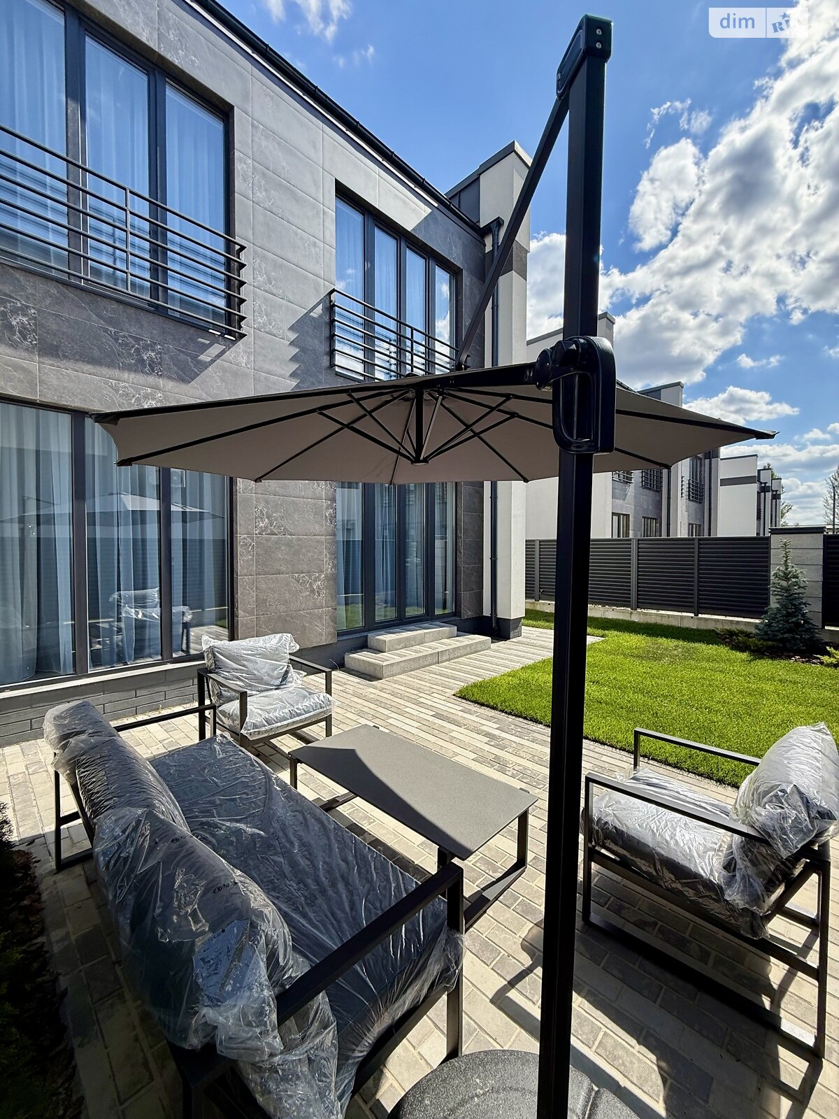 двоповерховий дуплекс, 130 кв. м, кирпич. Продаж в Києві, район Осокорки фото 1