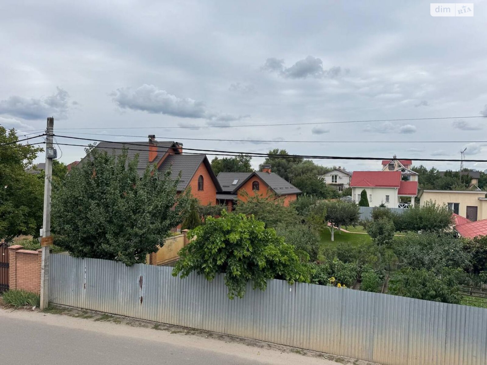 двухэтажный дуплекс, 140 кв. м, кирпич. Продажа в Киеве район Осокорки фото 1 двухэтажный дуплекс, 140 кв. м, кирпич. Продажа в Киеве район Осокорки фото 1