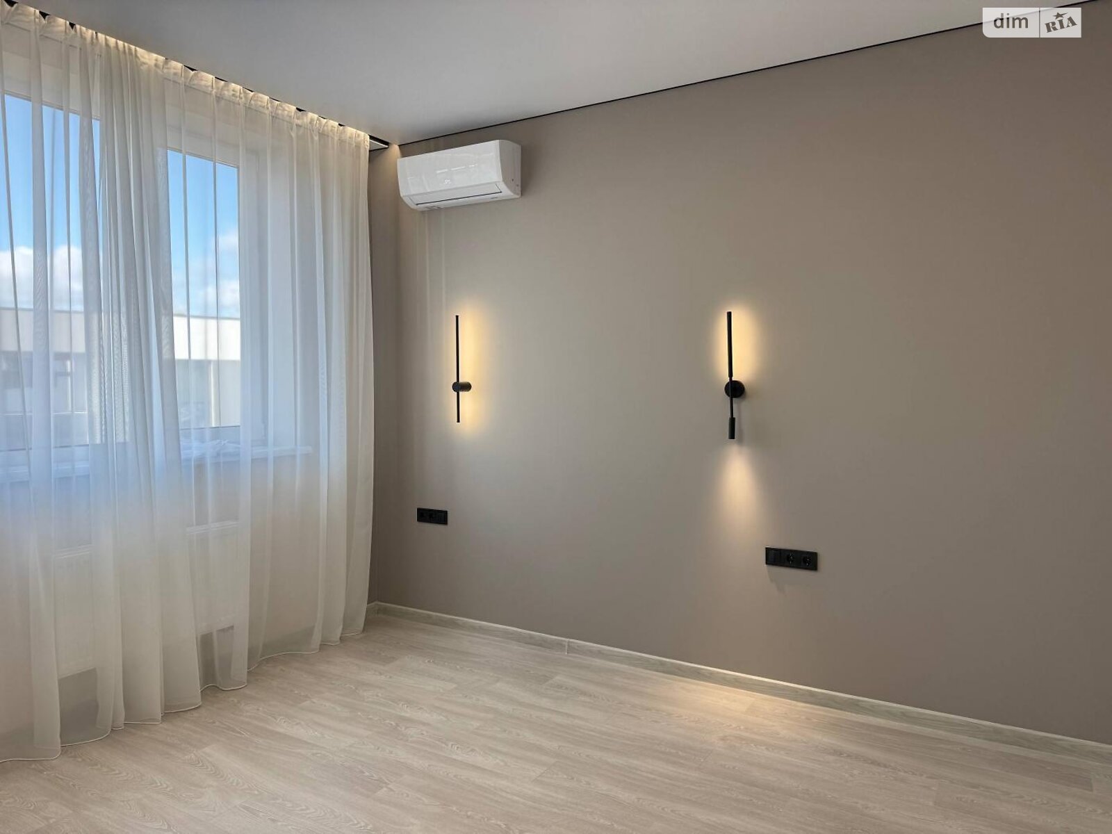 двоповерховий дуплекс, 136 кв. м, цегла. Продаж в Києві, район Осокорки фото 1