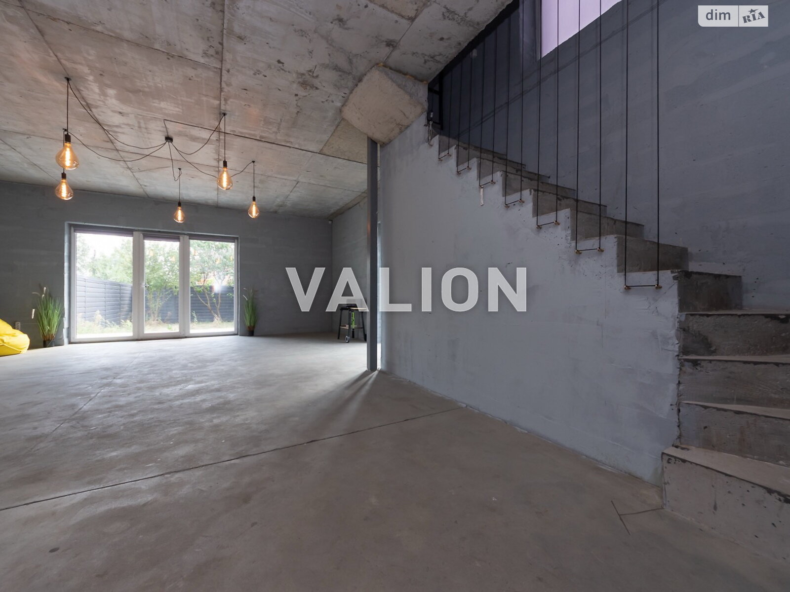 двухэтажный дуплекс, 160 кв. м, пеноблок. Продажа в Киеве район Нижние сады фото 1