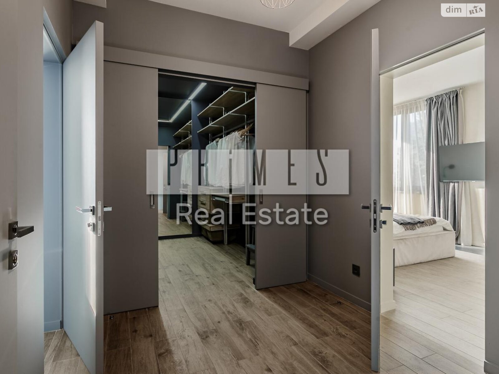 триповерховий дуплекс, 244 кв. м, цегла. Продаж в Києві, район Віта-Литовська фото 1 триповерховий дуплекс, 244 кв. м, цегла. Продаж в Києві, район Віта-Литовська фото 1