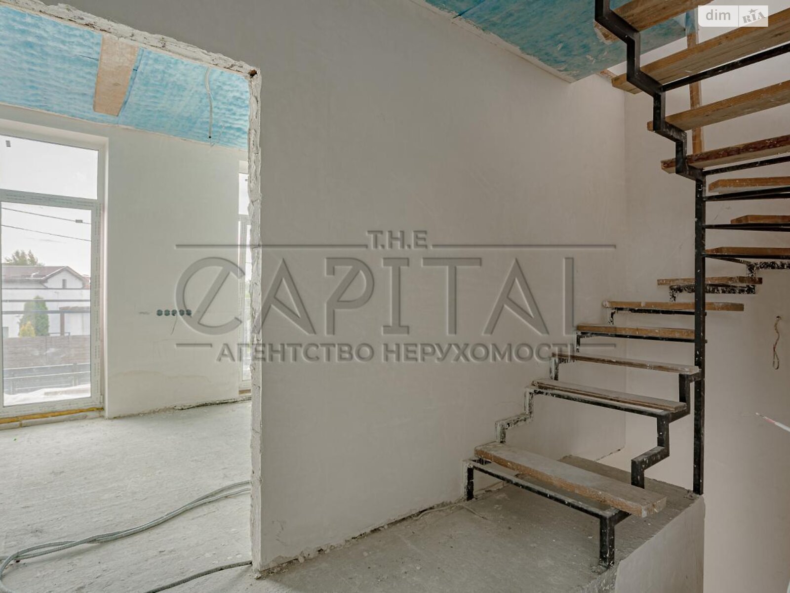 триповерховий дуплекс, 150 кв. м, цегла. Продаж в Києві, район Солом’янський фото 1 триповерховий дуплекс, 150 кв. м, цегла. Продаж в Києві, район Солом’янський фото 1