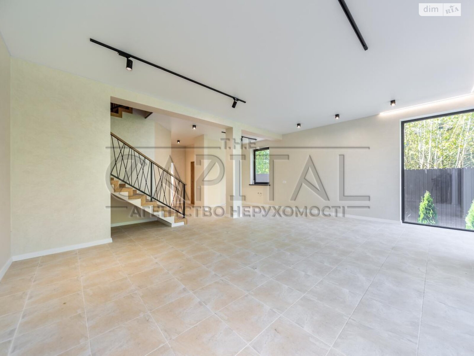 двухэтажный дуплекс, 166 кв. м, кирпич. Продажа в Киеве район Быковня фото 1