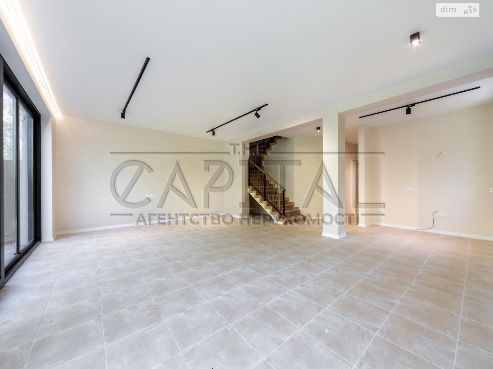 двухэтажный дуплекс, 166 кв. м, кирпич. Продажа в Киеве район Быковня фото 1